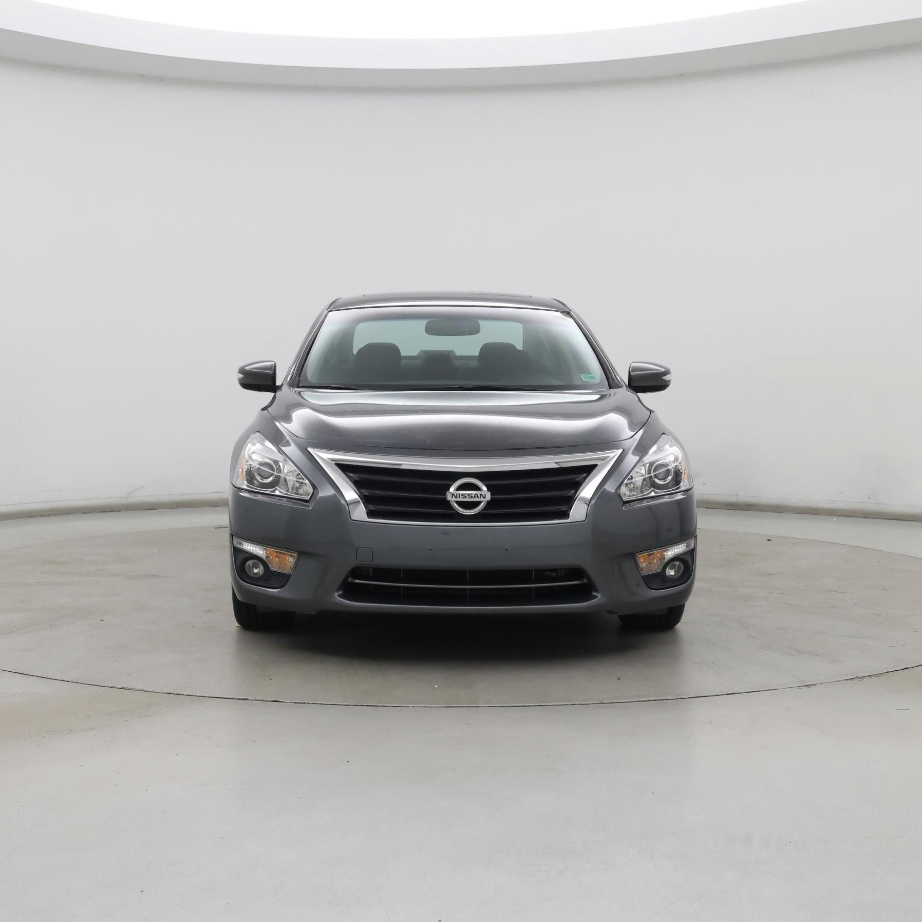 Thumbnail: 2015 Nissan Altima - 5