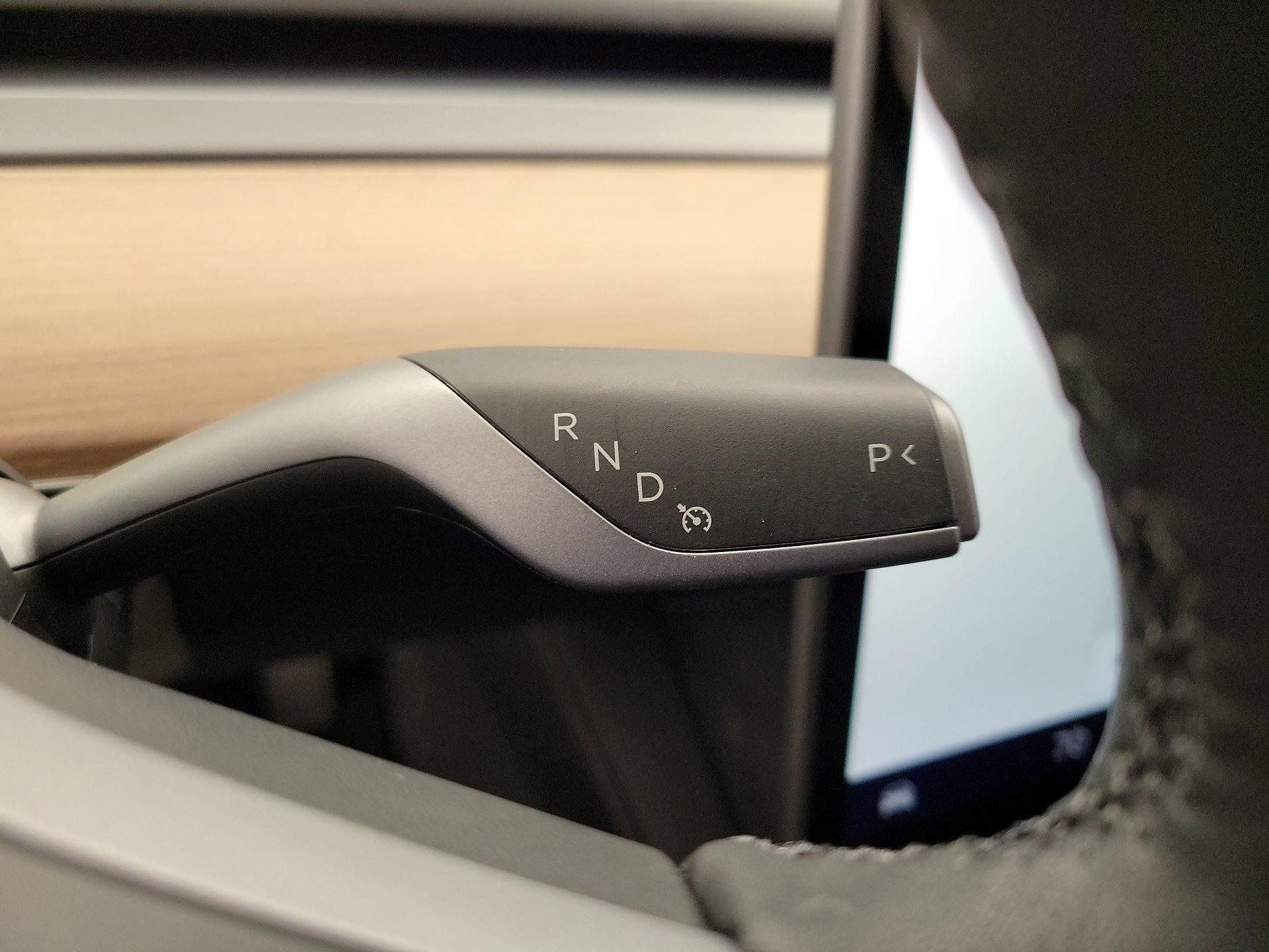 Thumbnail: 2023 Tesla Model 3 - 18