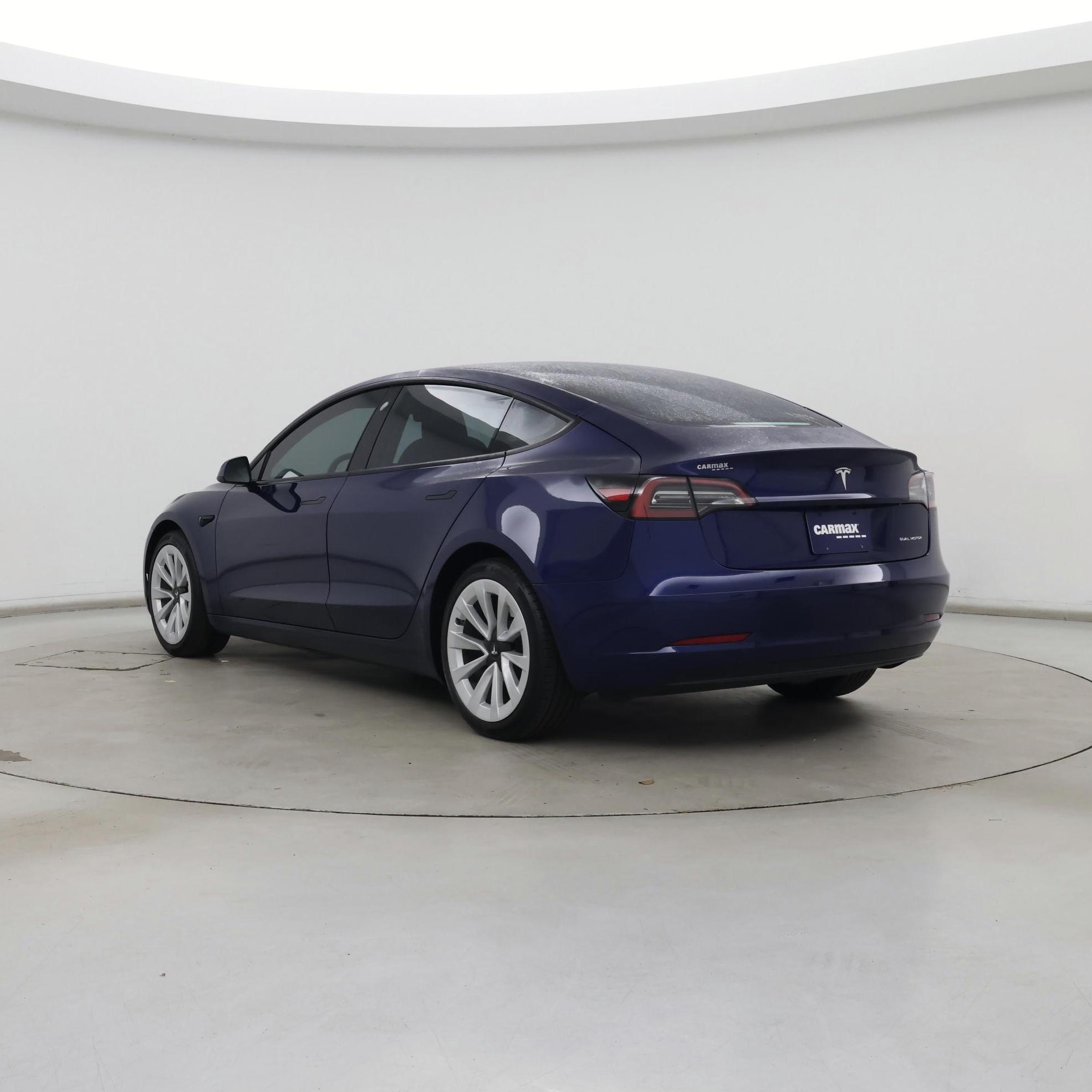 Thumbnail: 2023 Tesla Model 3 - 2