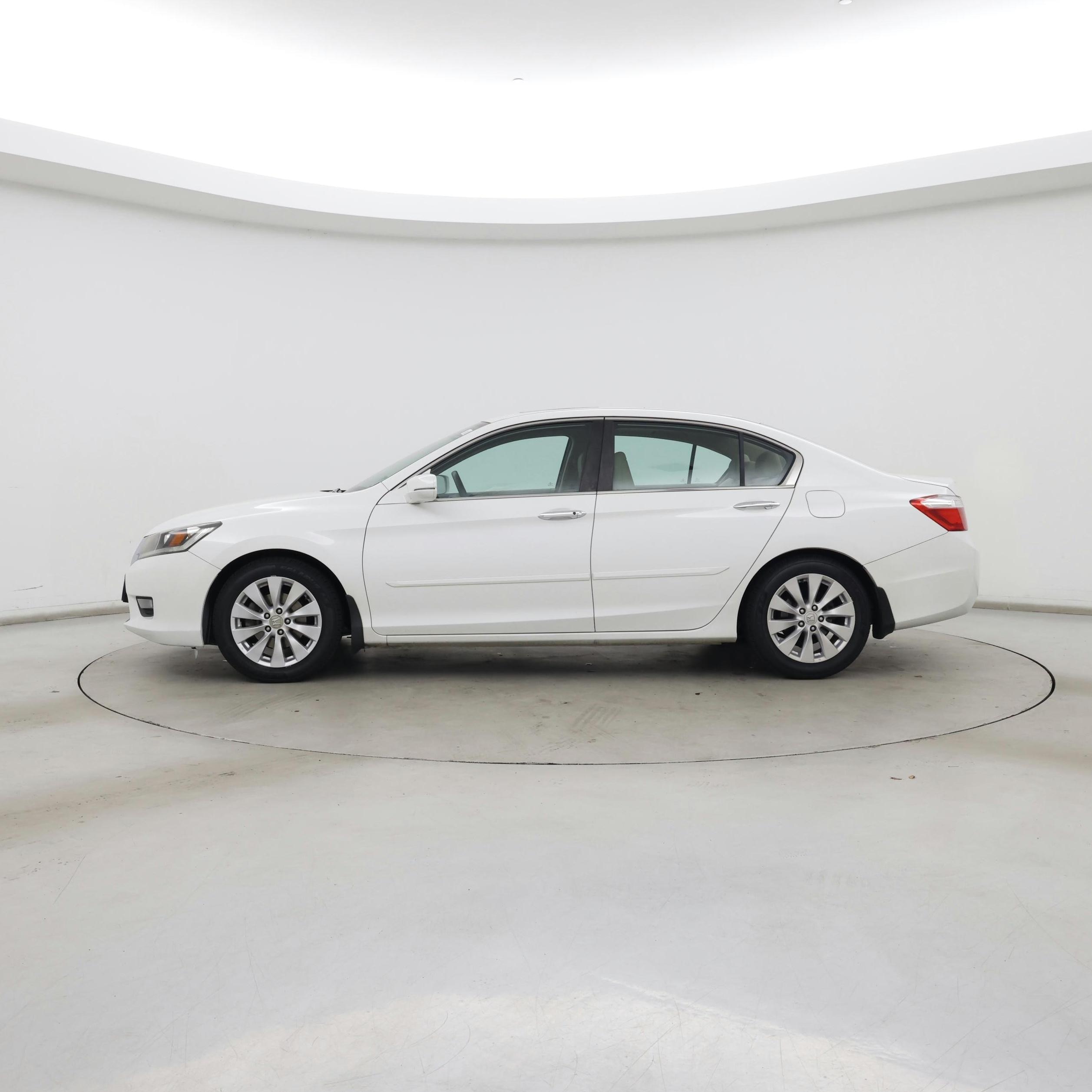 Thumbnail: 2015 Honda Accord - 3
