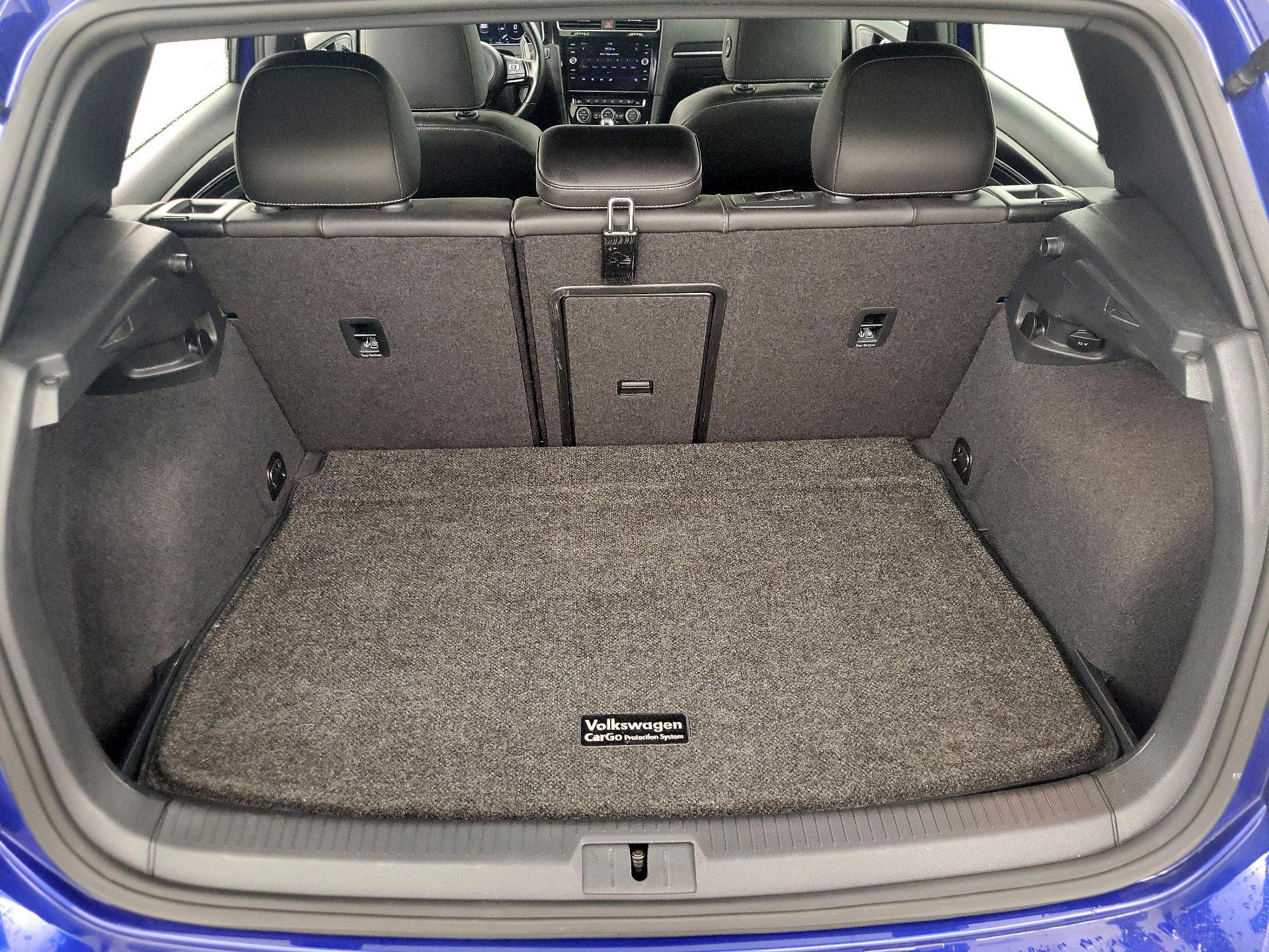 Thumbnail: 2018 Volkswagen Golf - 20