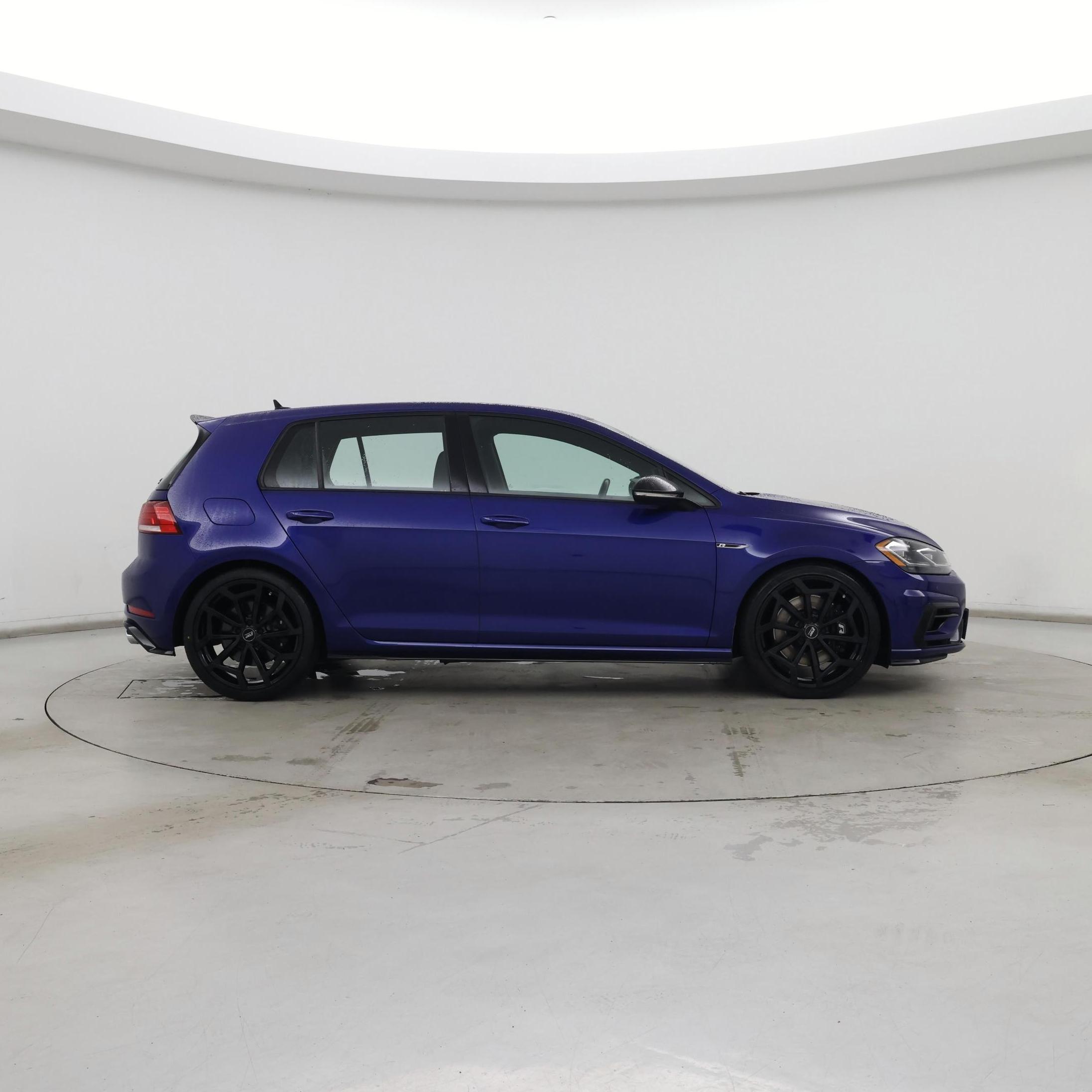 Thumbnail: 2018 Volkswagen Golf - 7