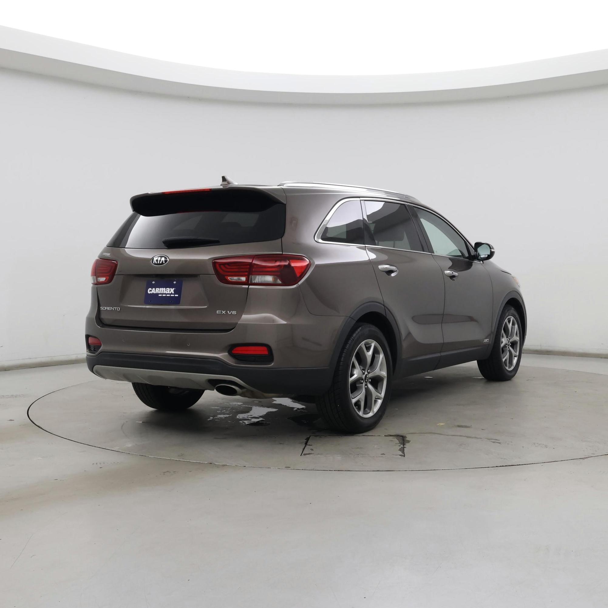 Thumbnail: 2019 Kia Sorento - 8