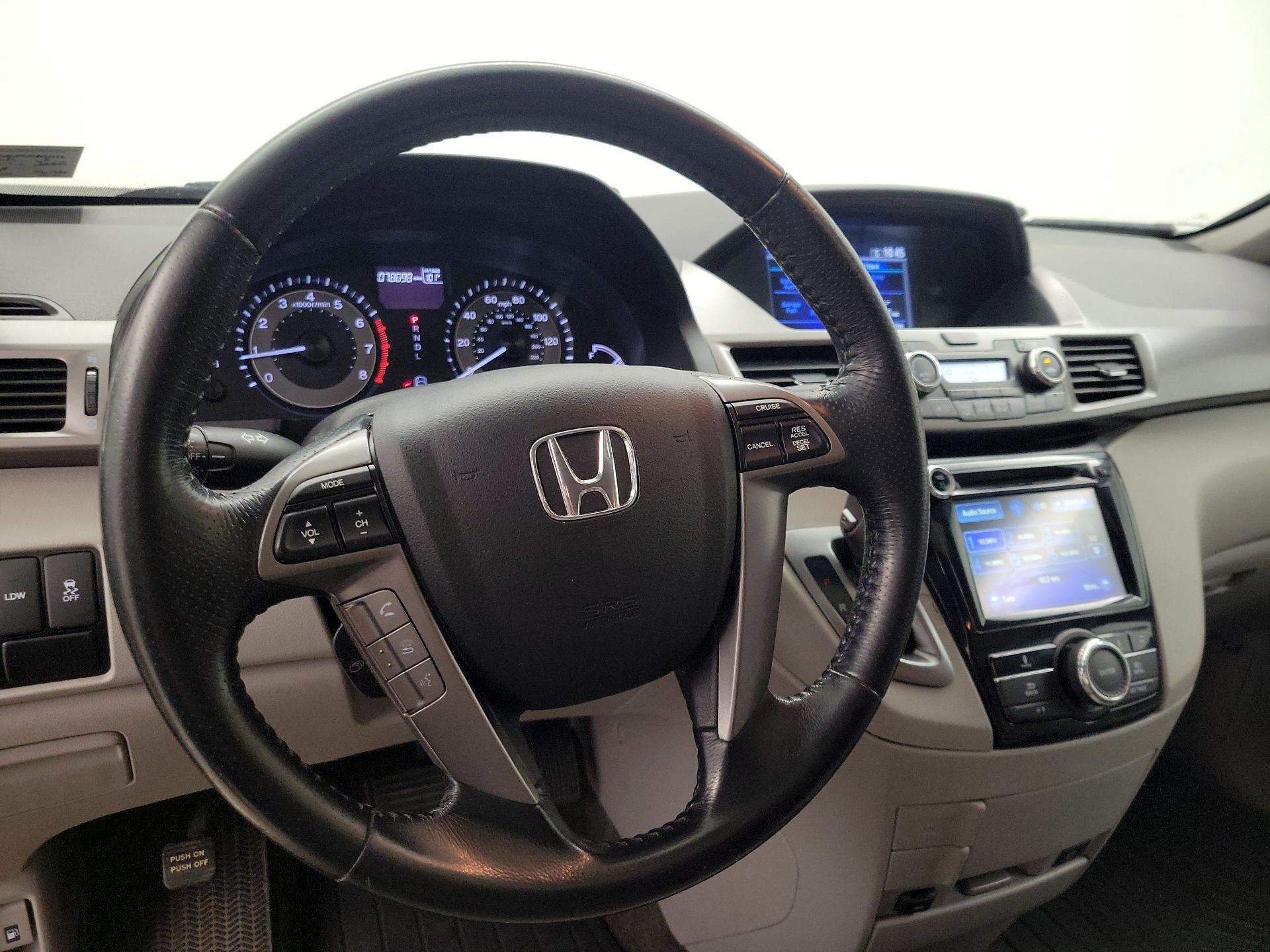 Thumbnail: 2016 Honda Odyssey - 10