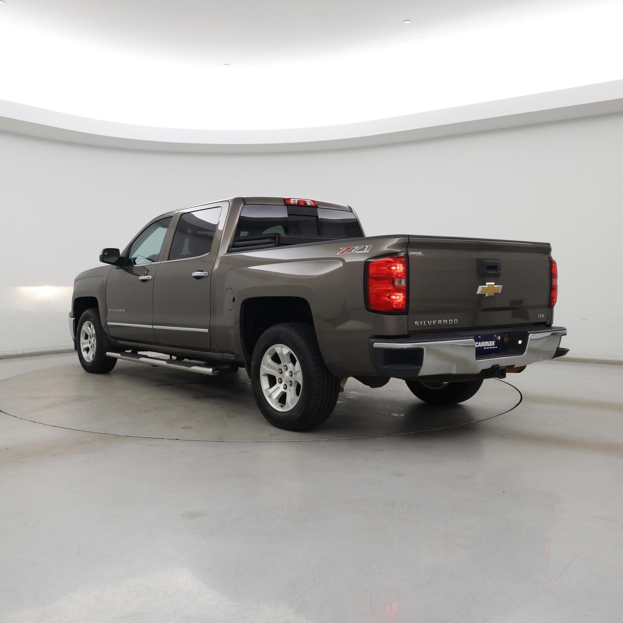 Thumbnail: 2015 Chevrolet Silverado 1500 - 2
