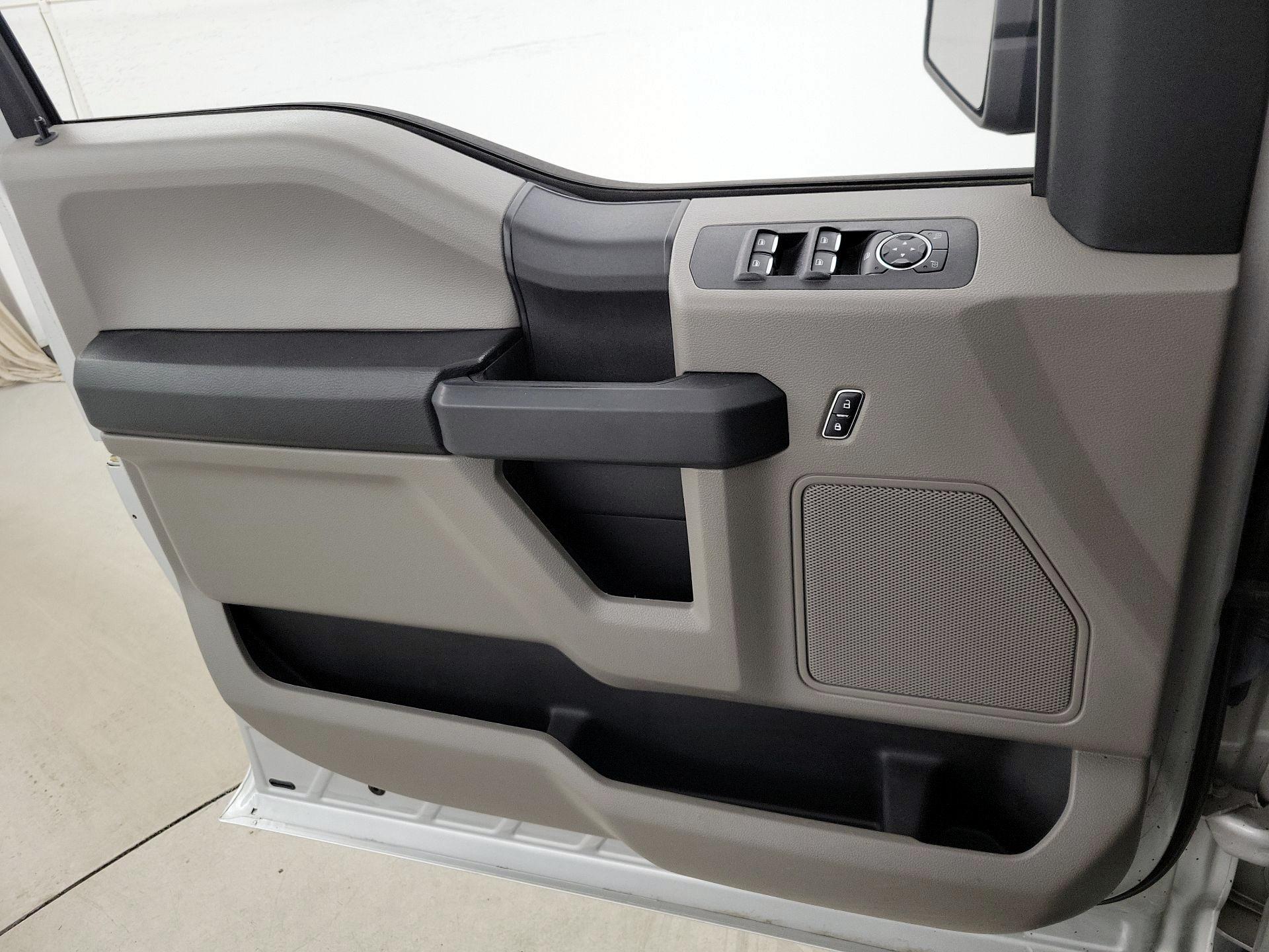 Thumbnail: 2018 Ford F-150 - 12