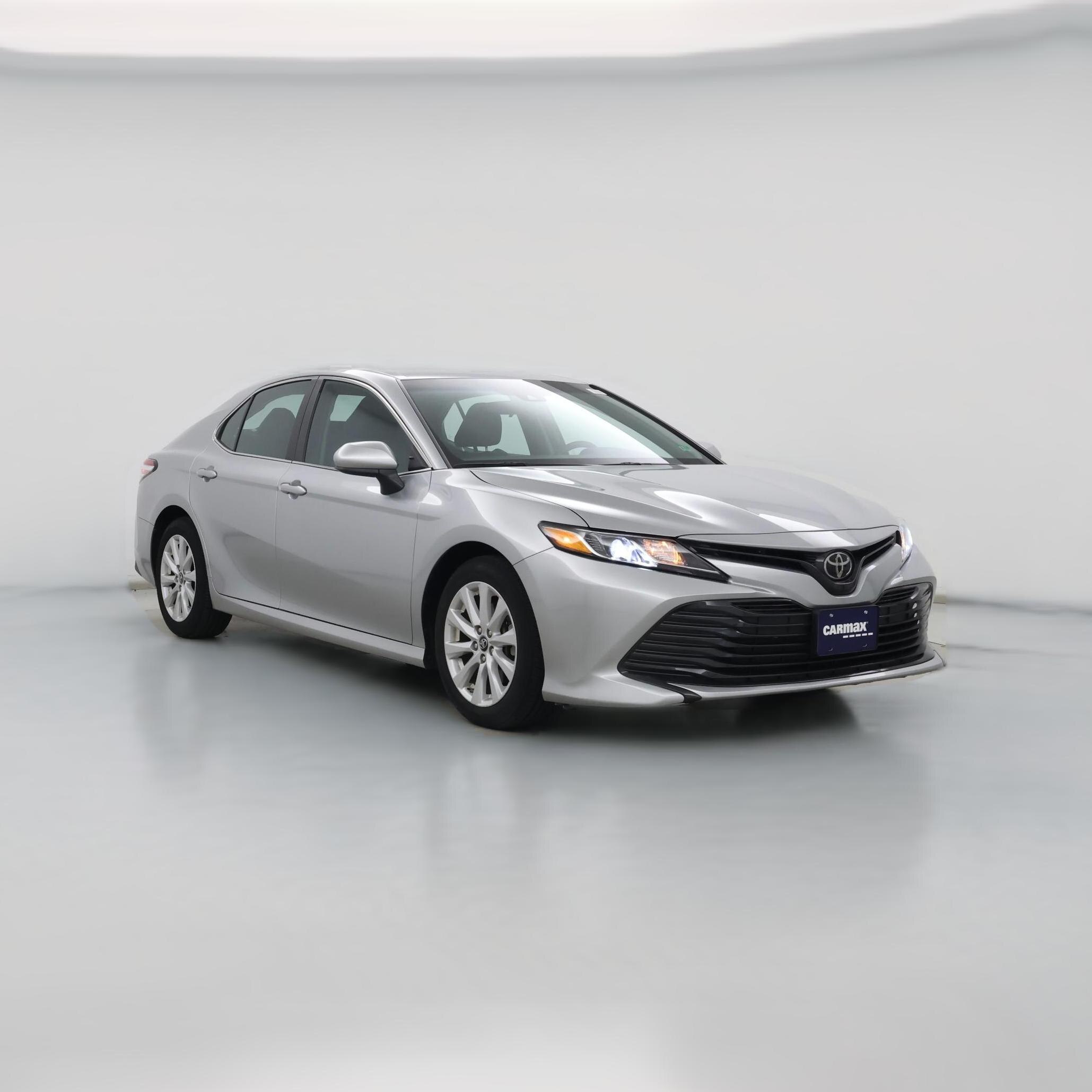 Thumbnail: 2018 Toyota Camry - 1