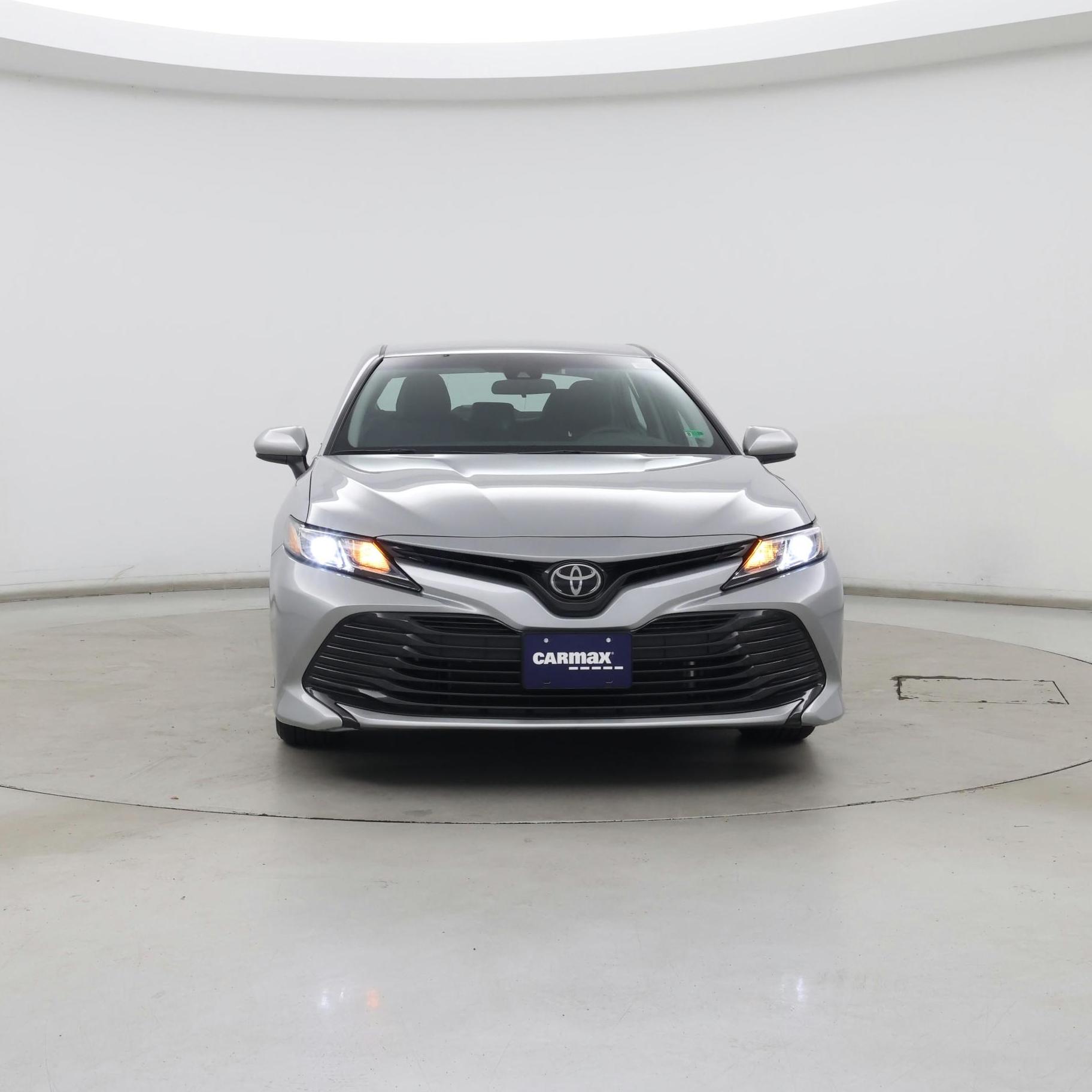Thumbnail: 2018 Toyota Camry - 5