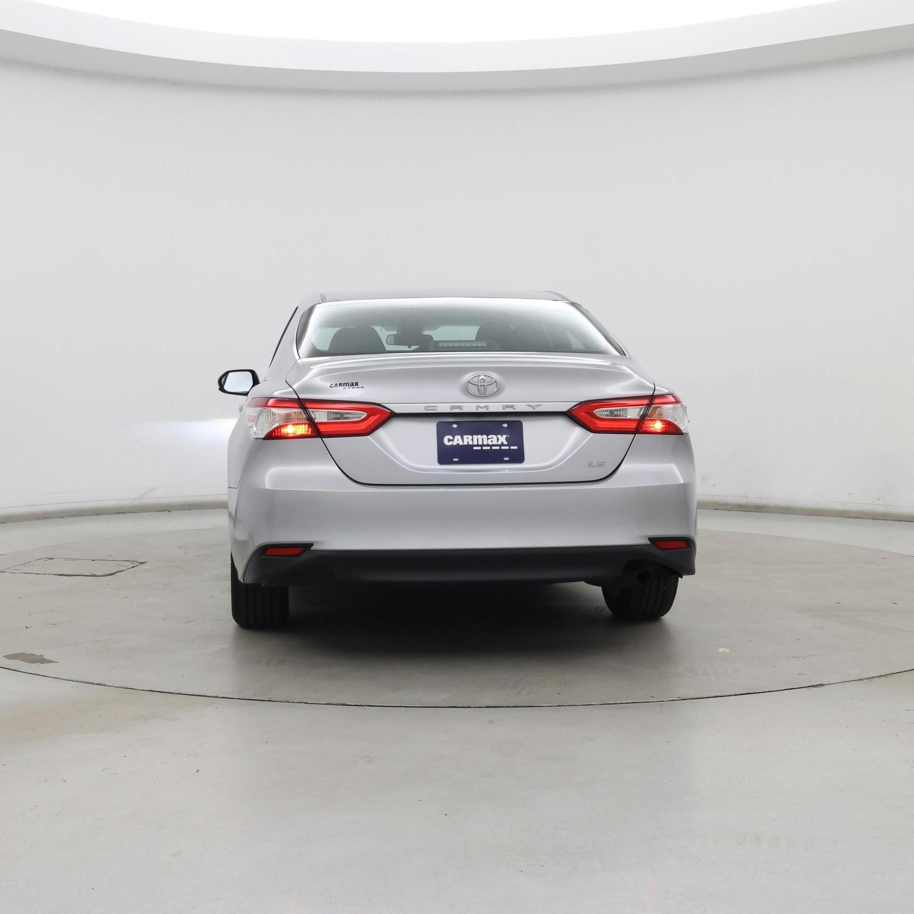 Thumbnail: 2018 Toyota Camry - 6