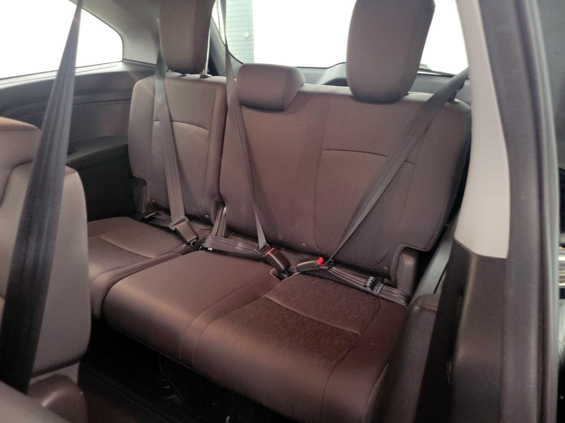 Thumbnail: 2018 Honda Odyssey - 20
