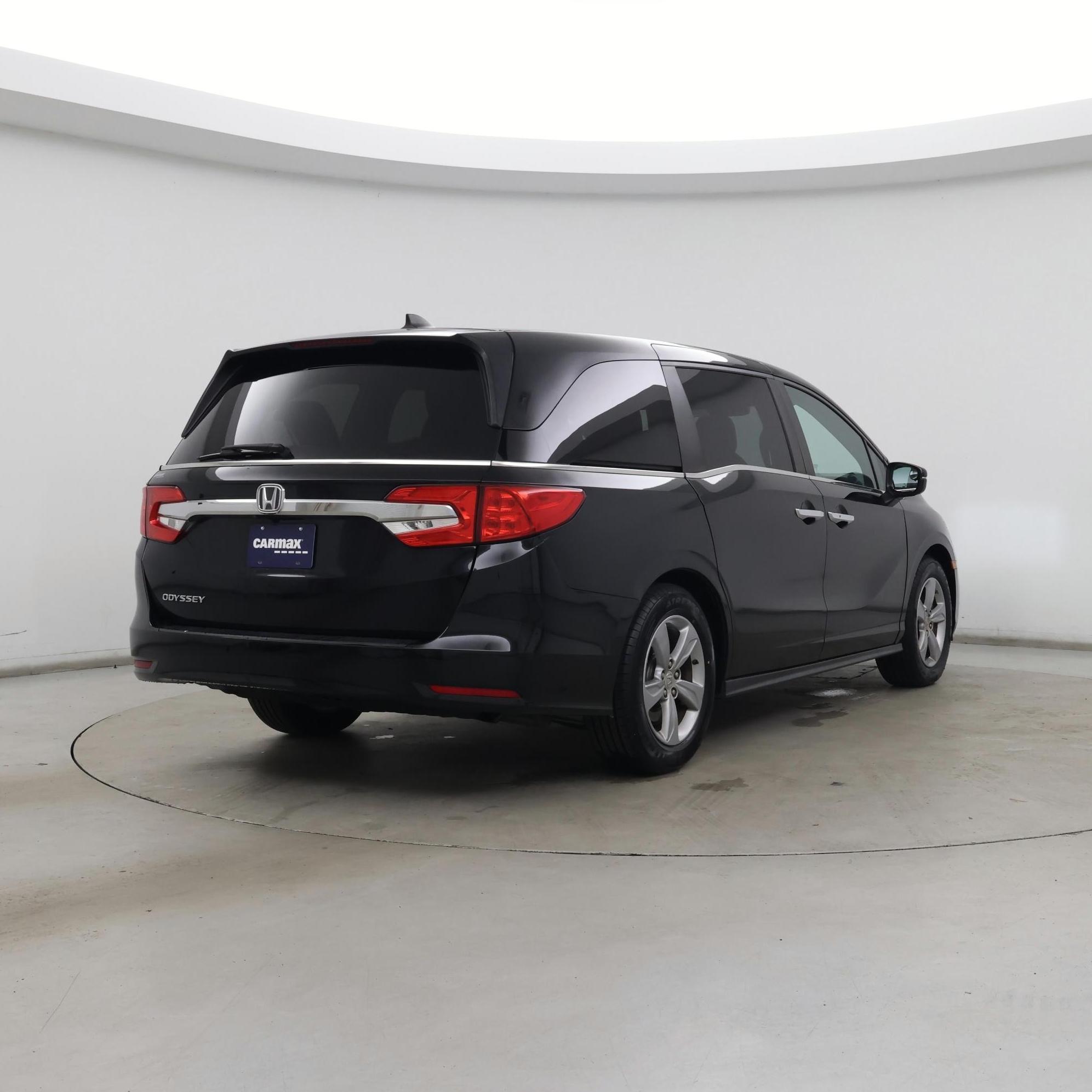 Thumbnail: 2018 Honda Odyssey - 8