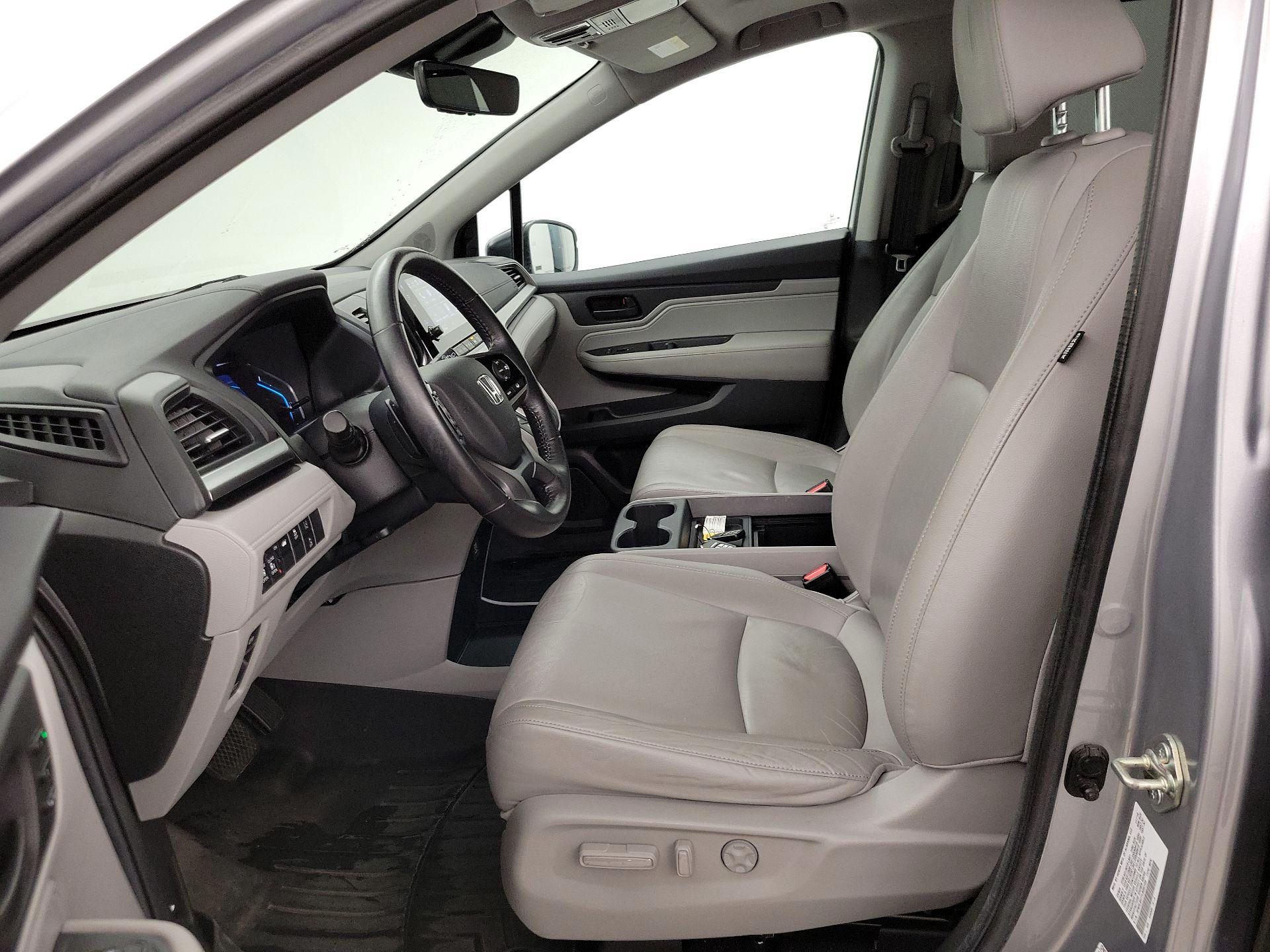 Thumbnail: 2020 Honda Odyssey - 11