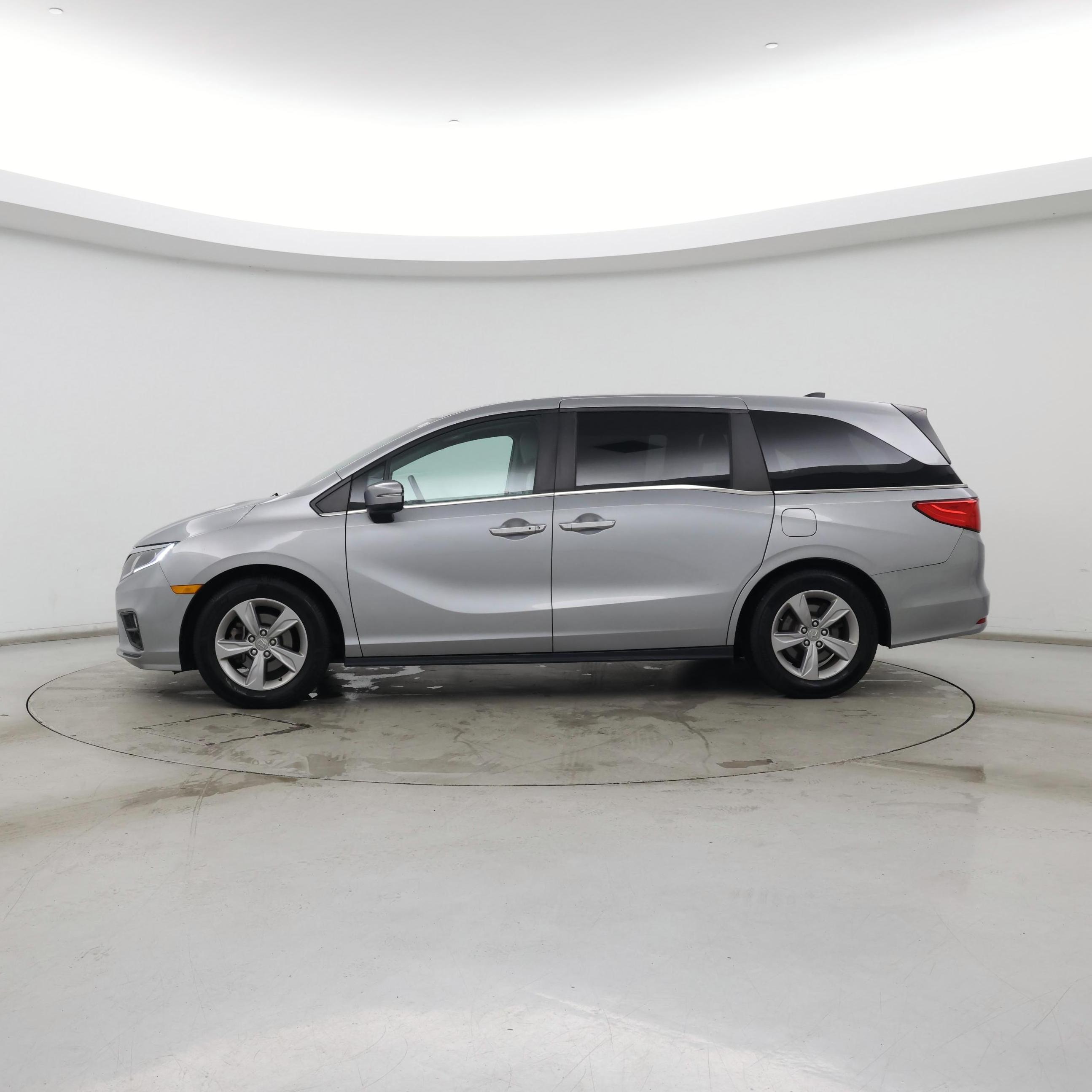 Thumbnail: 2020 Honda Odyssey - 3