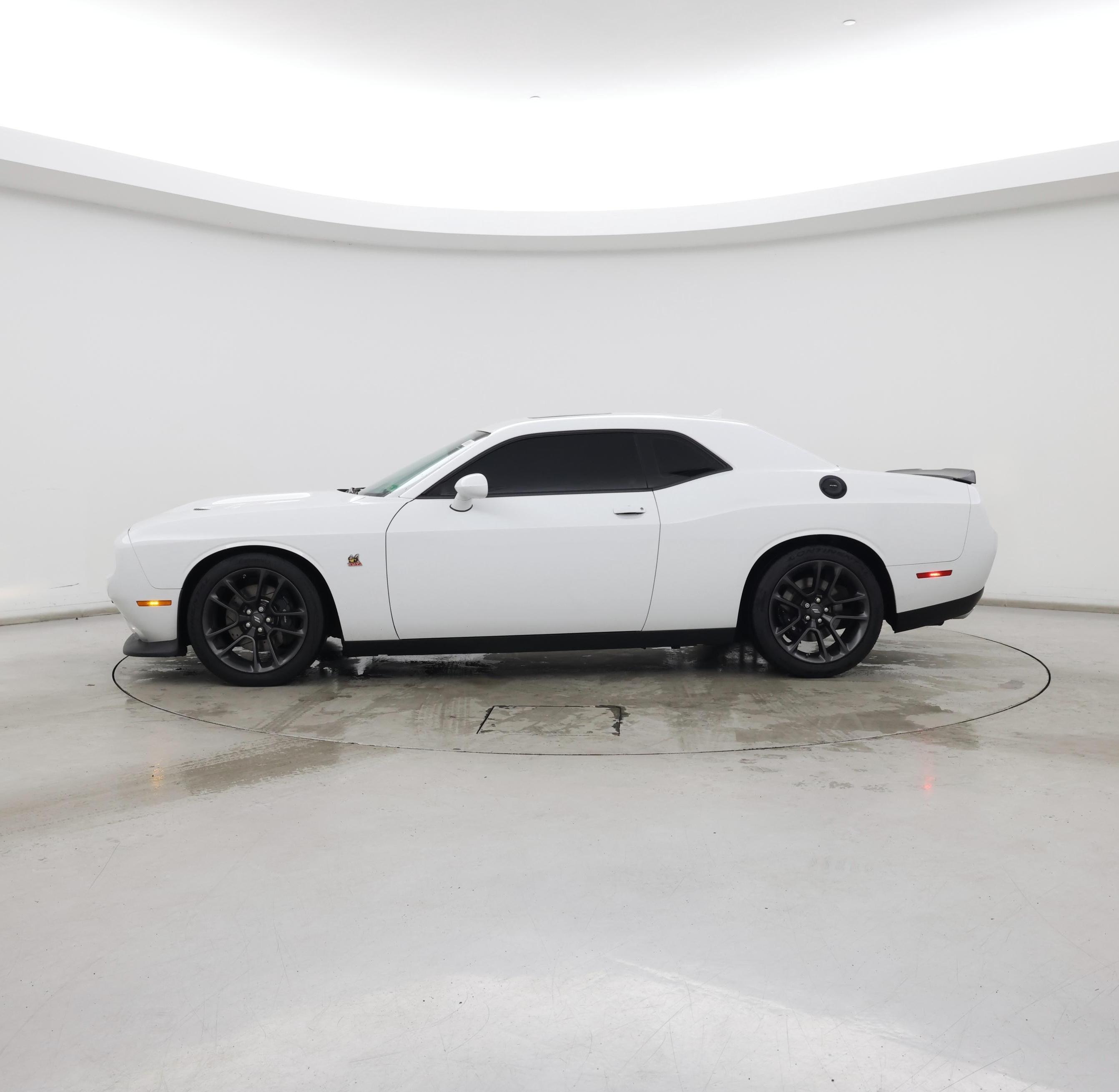 Thumbnail: 2021 Dodge Challenger - 3