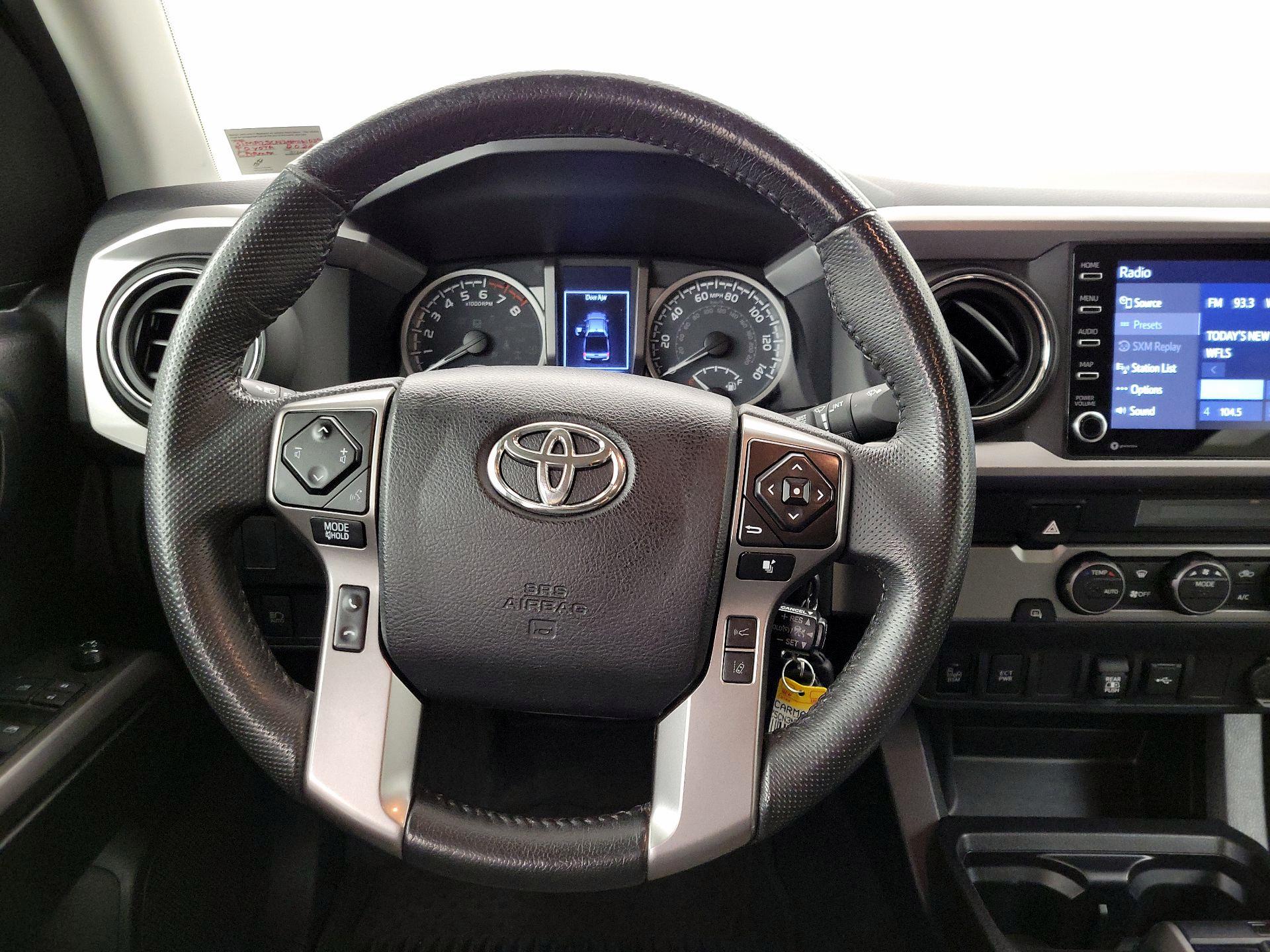 Thumbnail: 2022 Toyota Tacoma - 10