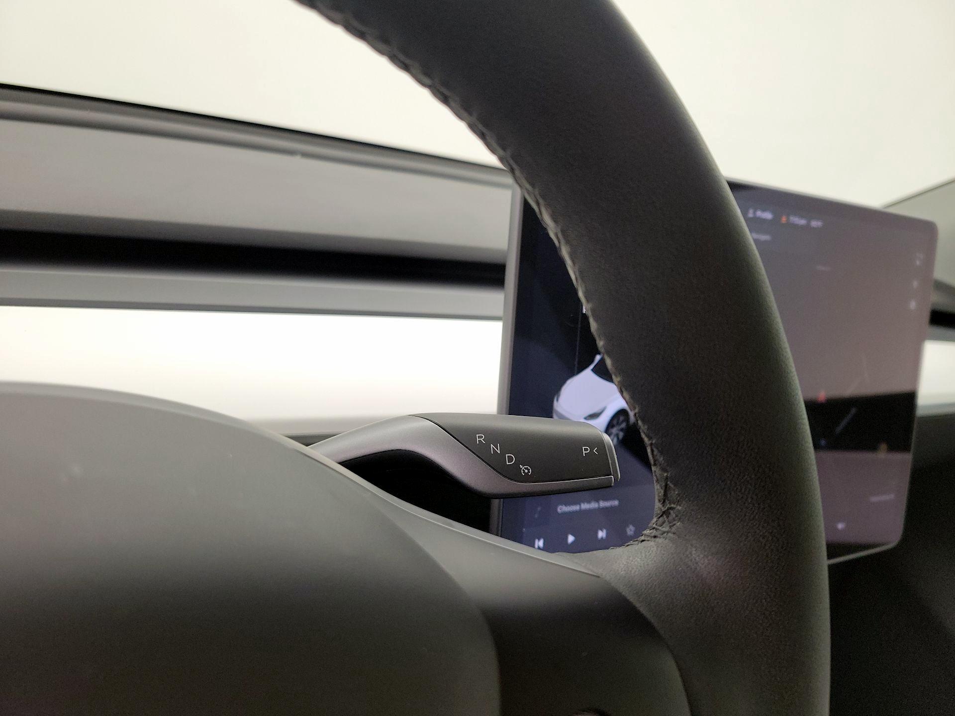 Thumbnail: 2021 Tesla Model Y - 17