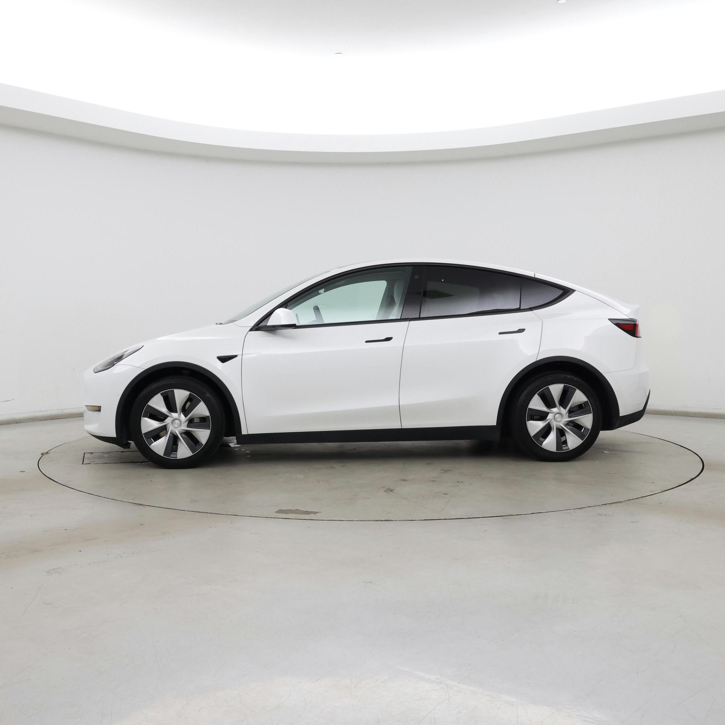 Thumbnail: 2021 Tesla Model Y - 3