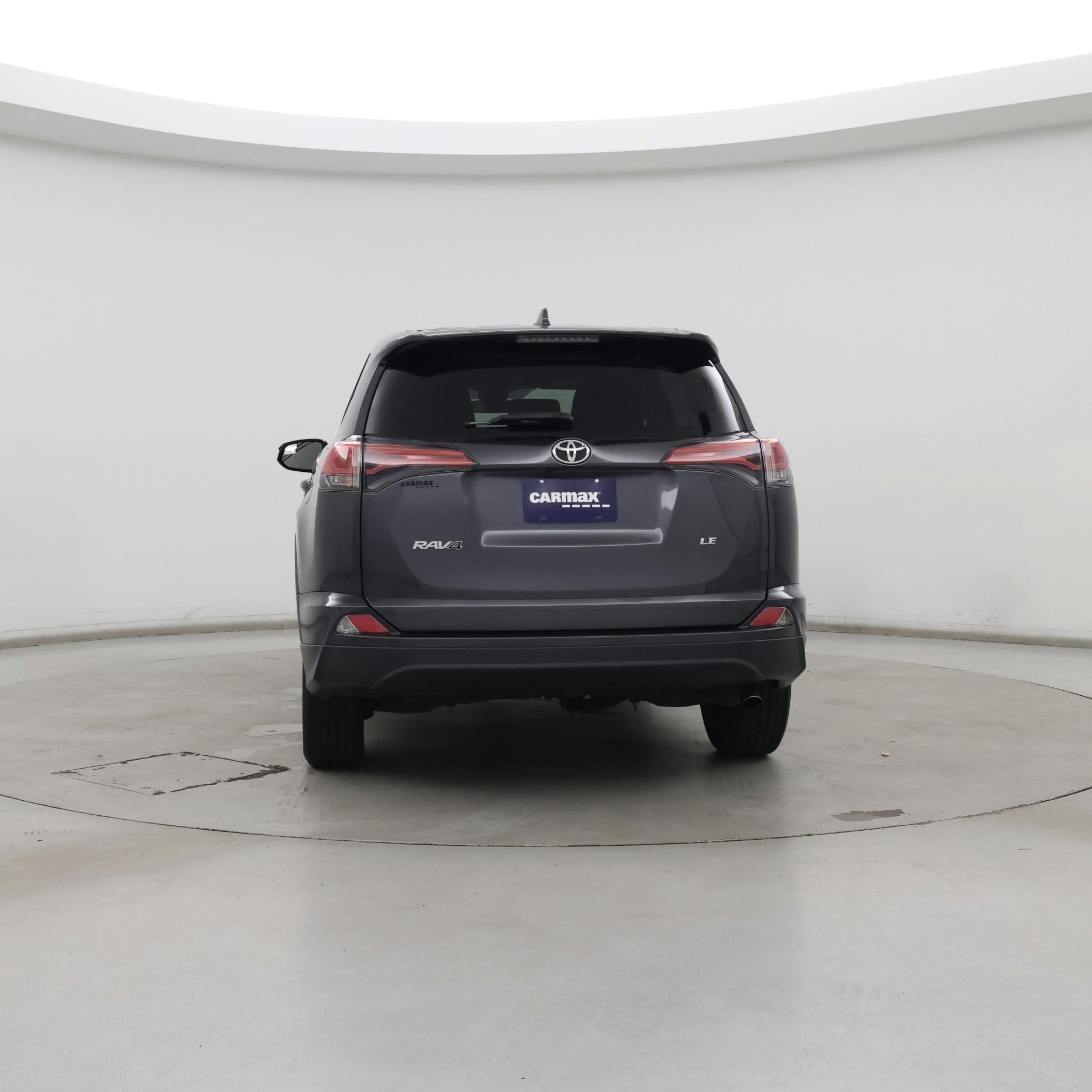 Thumbnail: 2018 Toyota RAV4 - 6