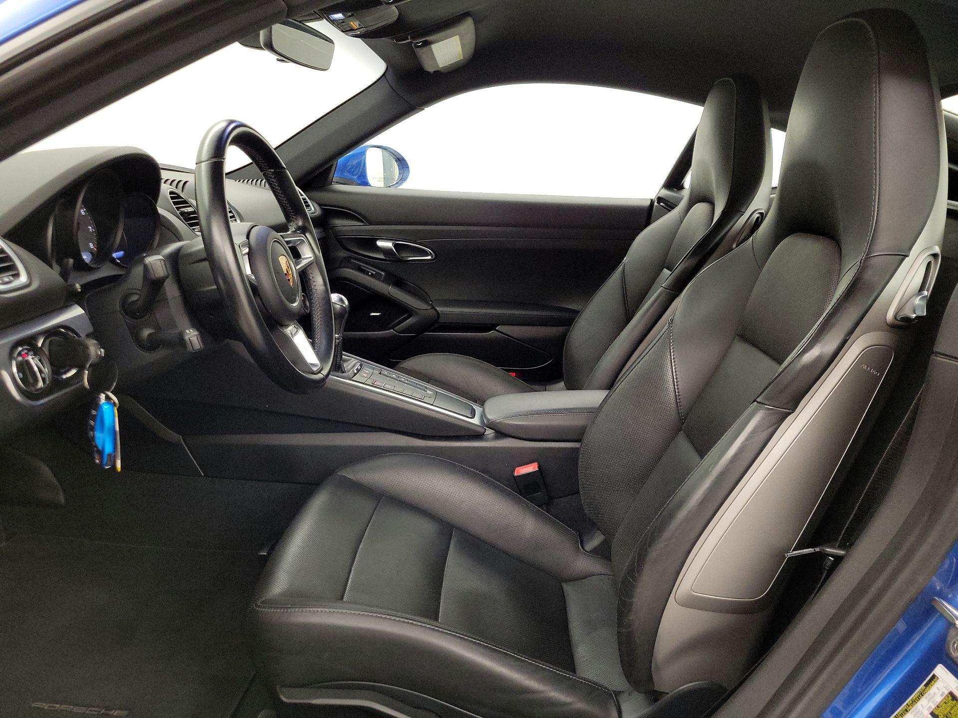 Thumbnail: 2018 Porsche 718 Cayman - 11