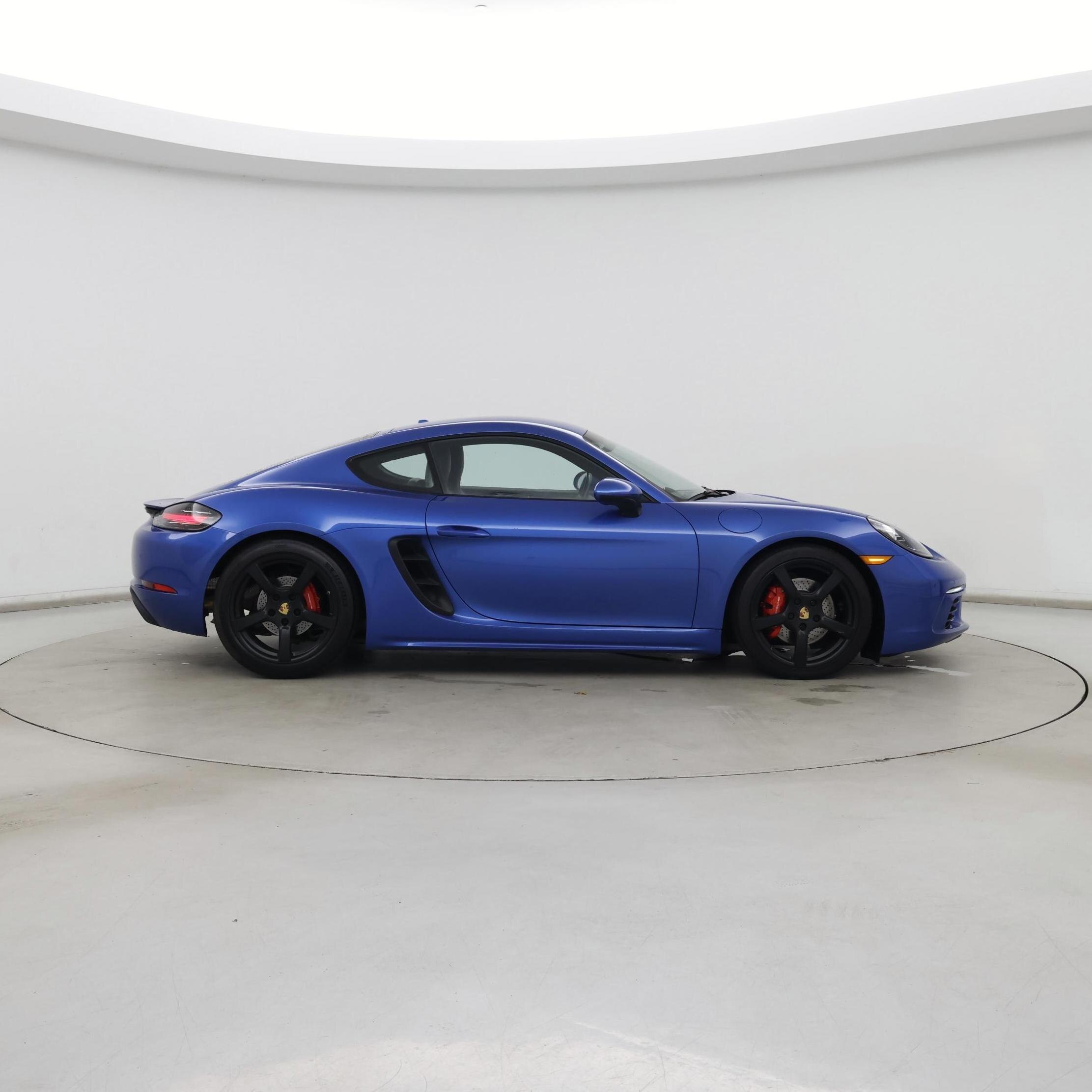 Thumbnail: 2018 Porsche 718 Cayman - 7