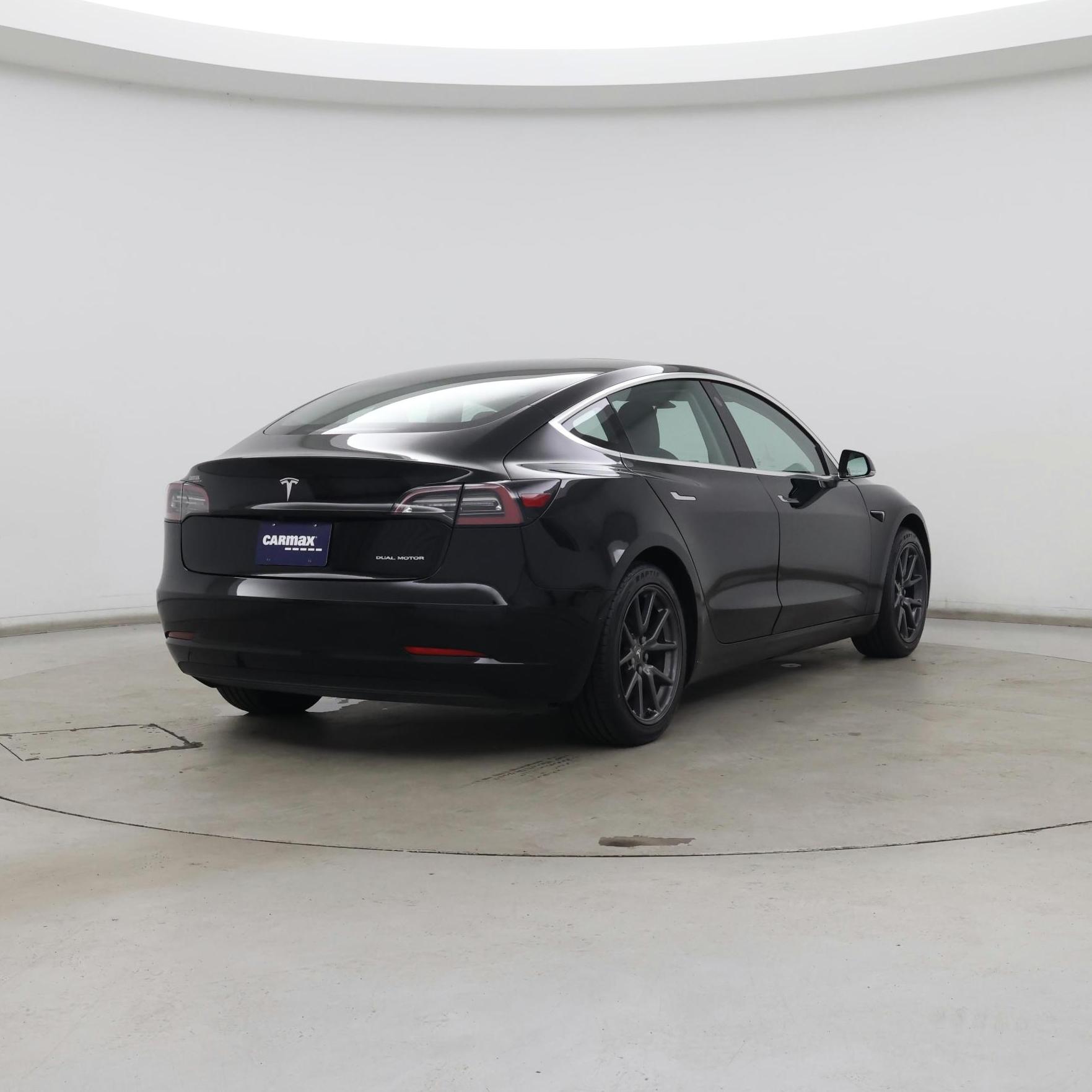 Thumbnail: 2020 Tesla Model 3 - 8