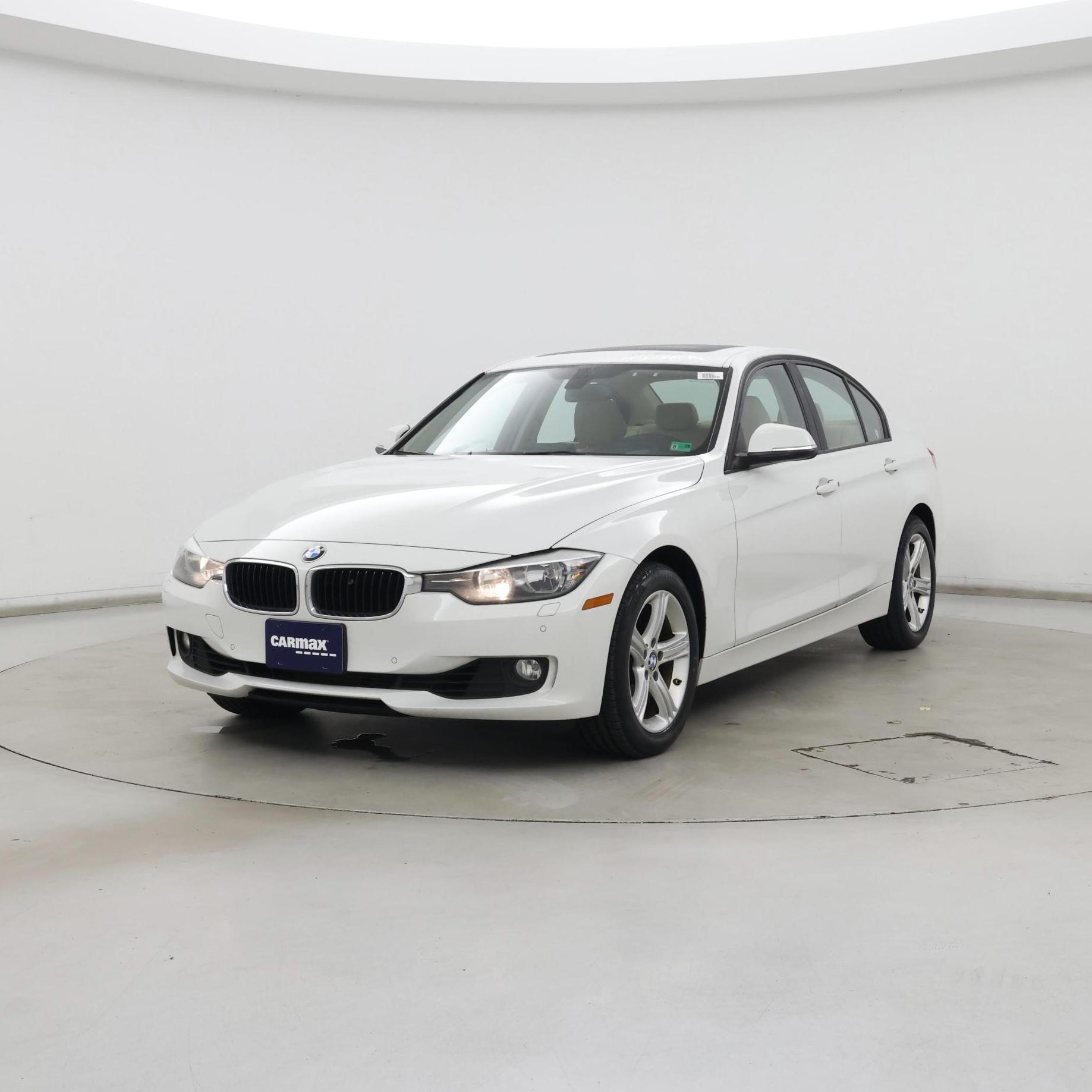 Thumbnail: 2015 BMW 3 Series - 4