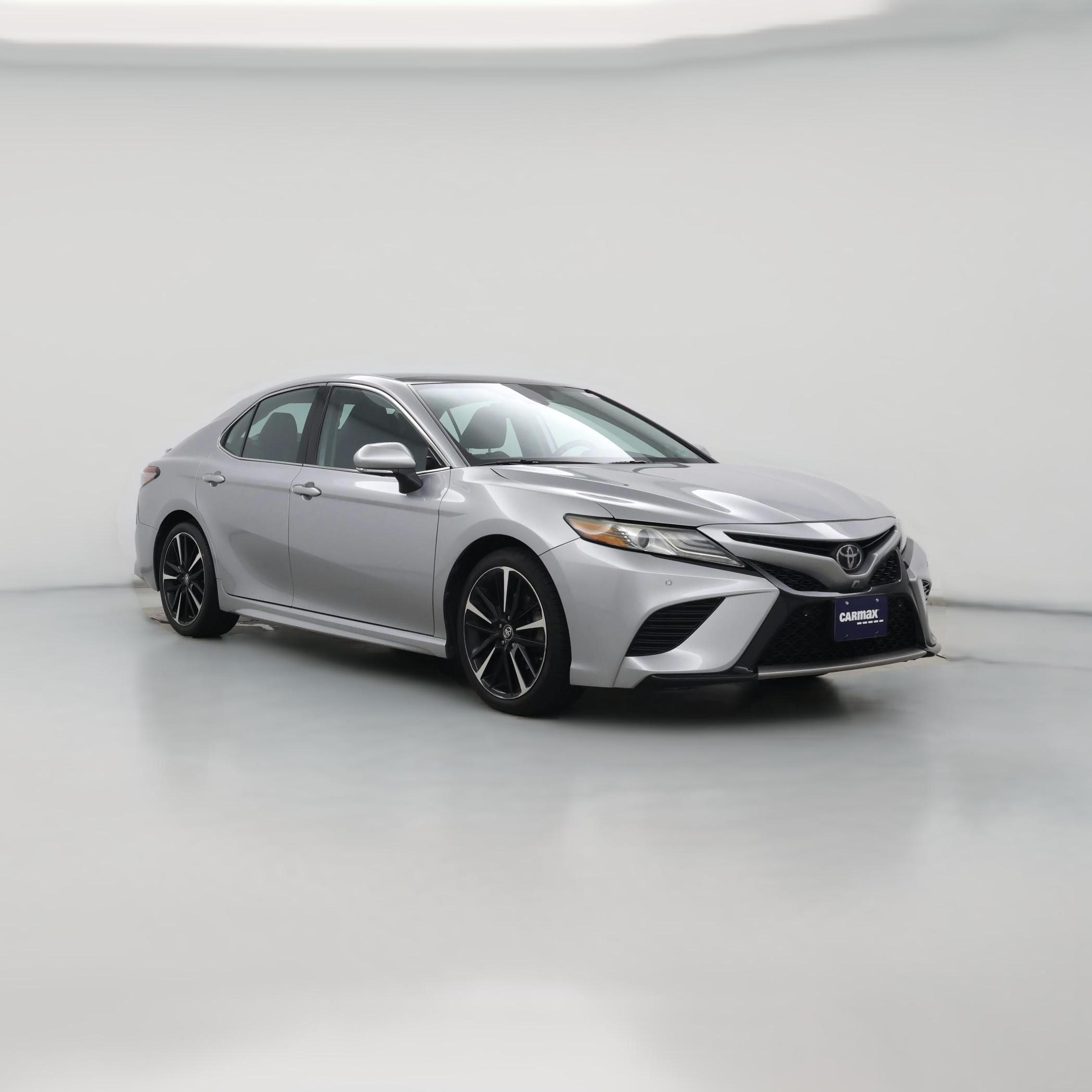 Thumbnail: 2019 Toyota Camry - 1
