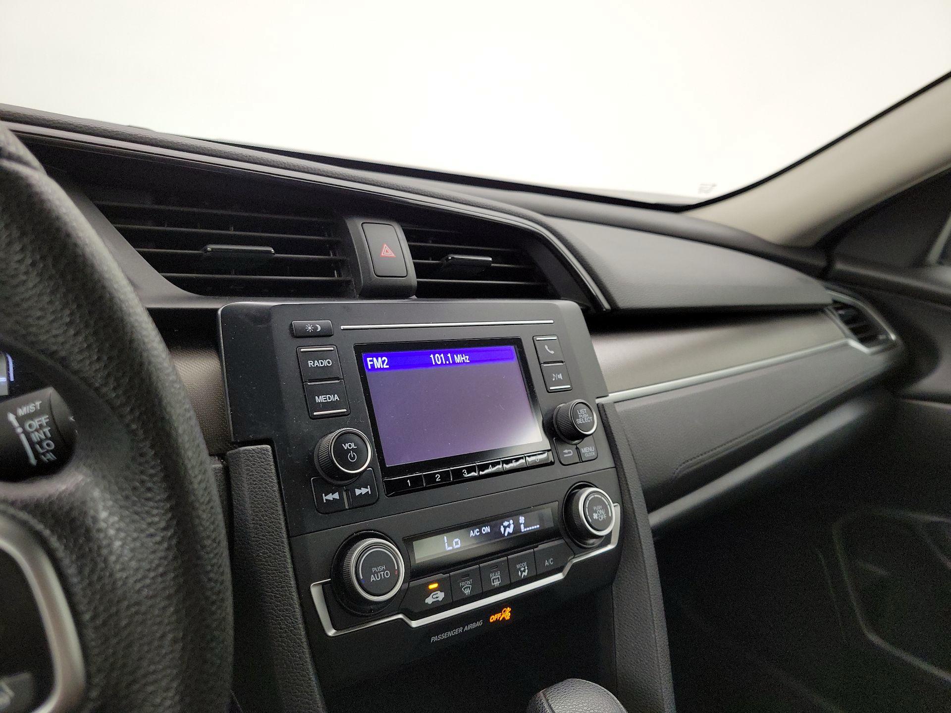 Thumbnail: 2019 Honda Civic - 15