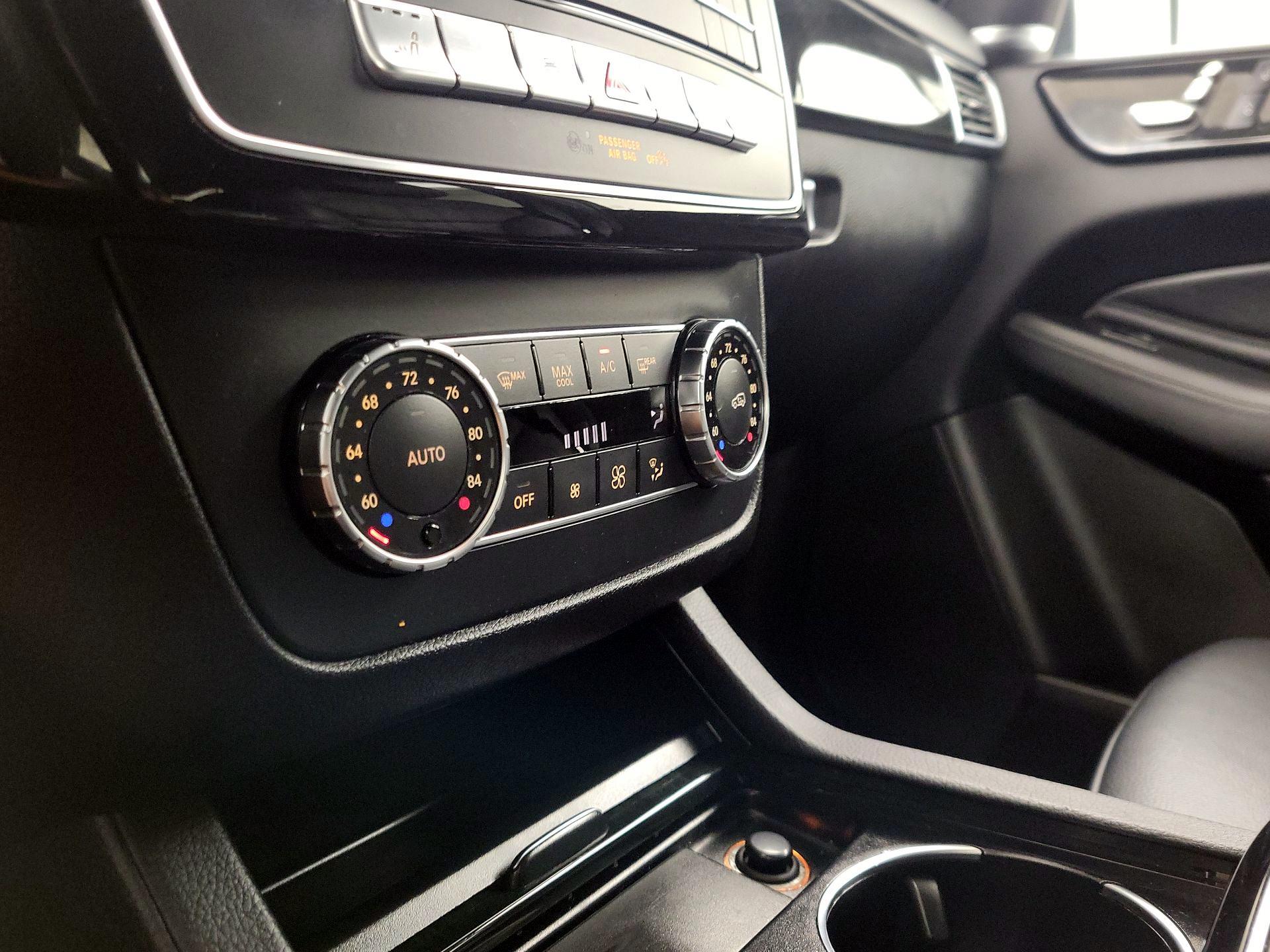 Thumbnail: 2017 Mercedes-Benz GLE - 17