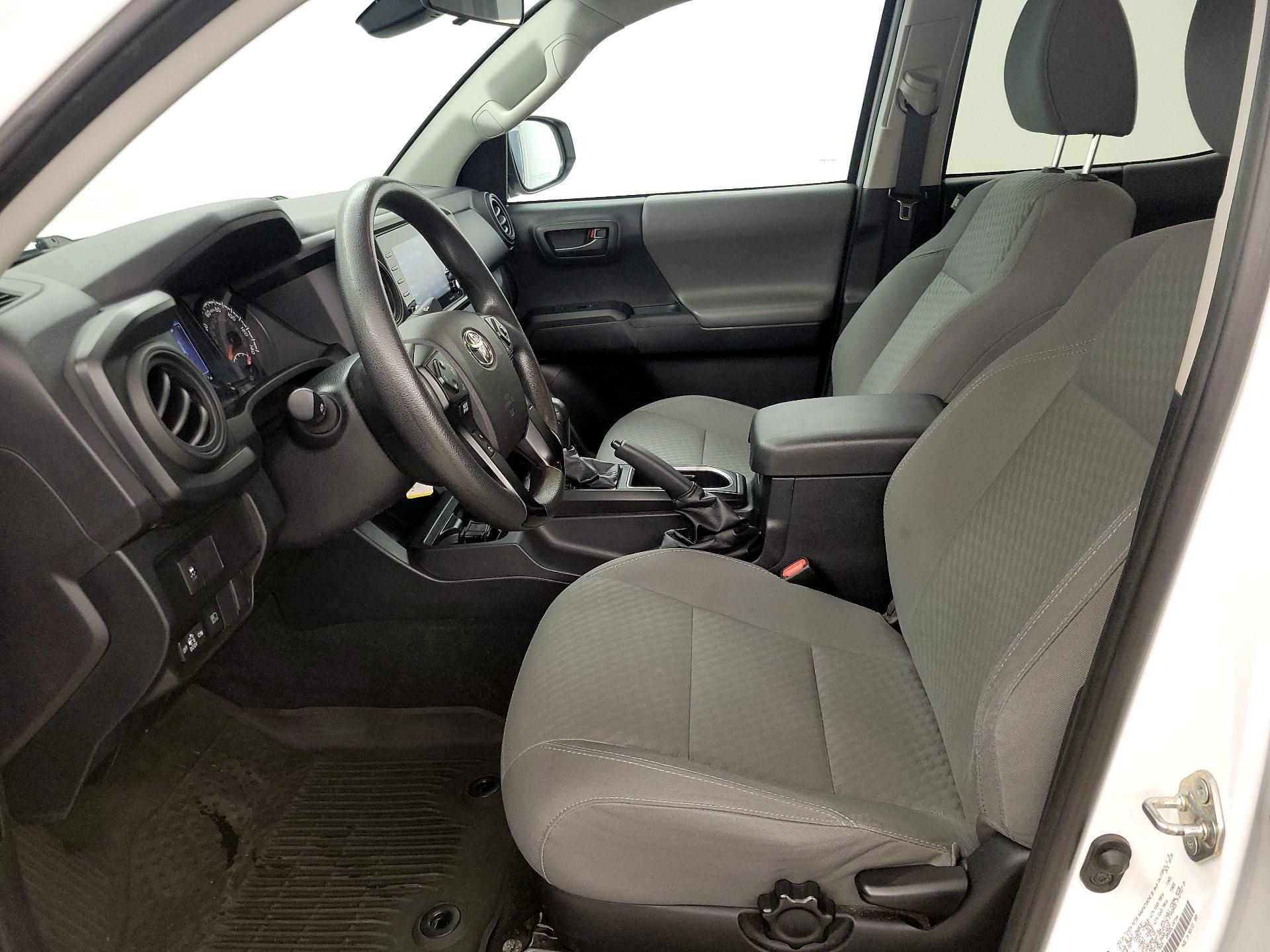 Thumbnail: 2020 Toyota Tacoma - 11