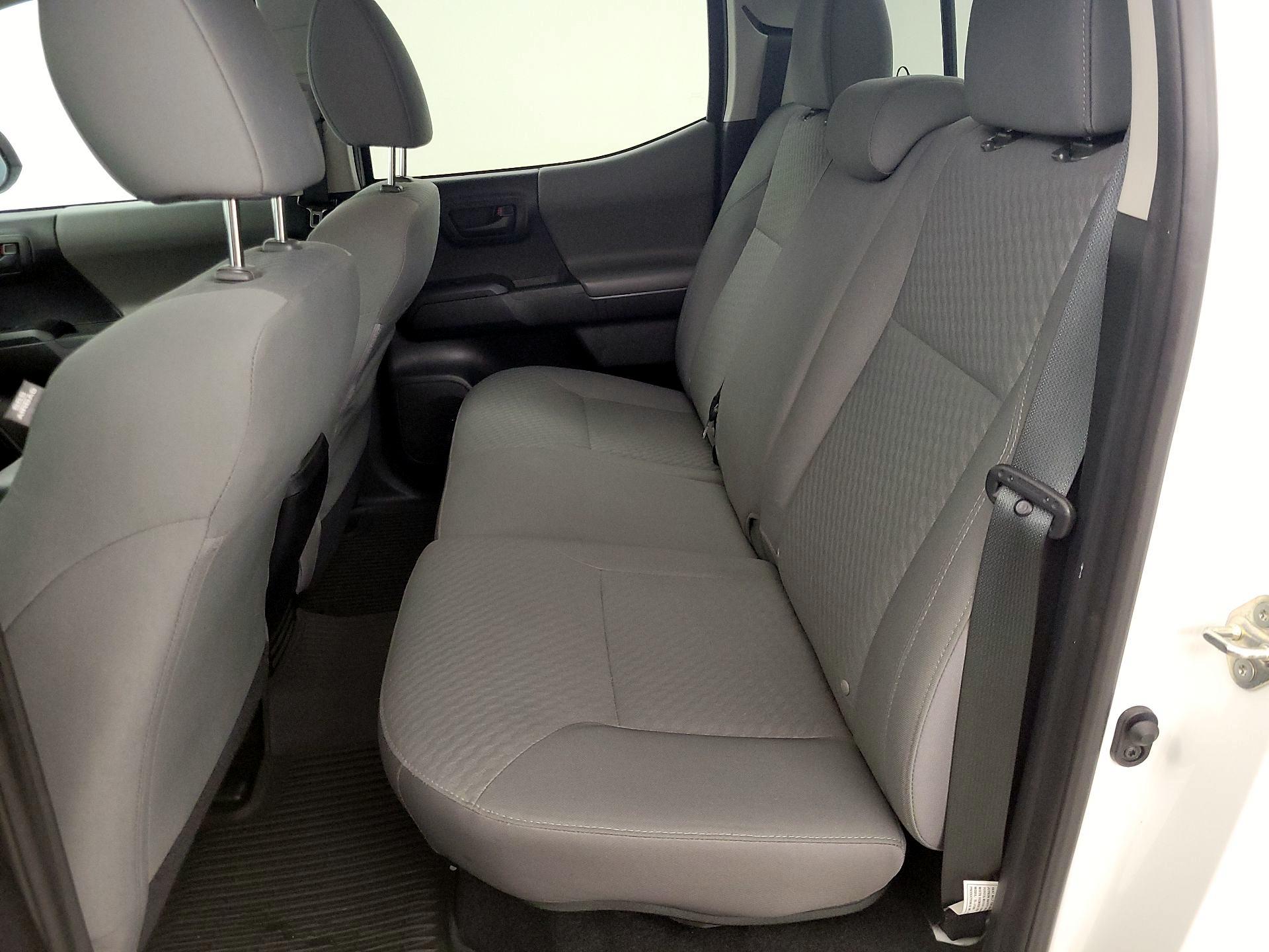 Thumbnail: 2020 Toyota Tacoma - 19