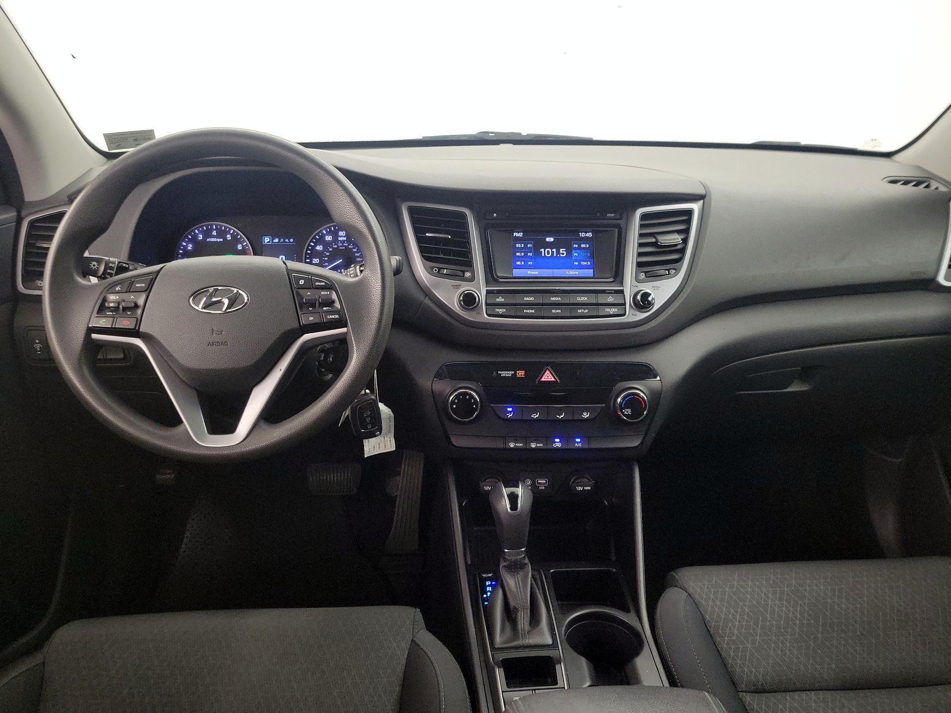 Thumbnail: 2017 Hyundai Tucson - 9