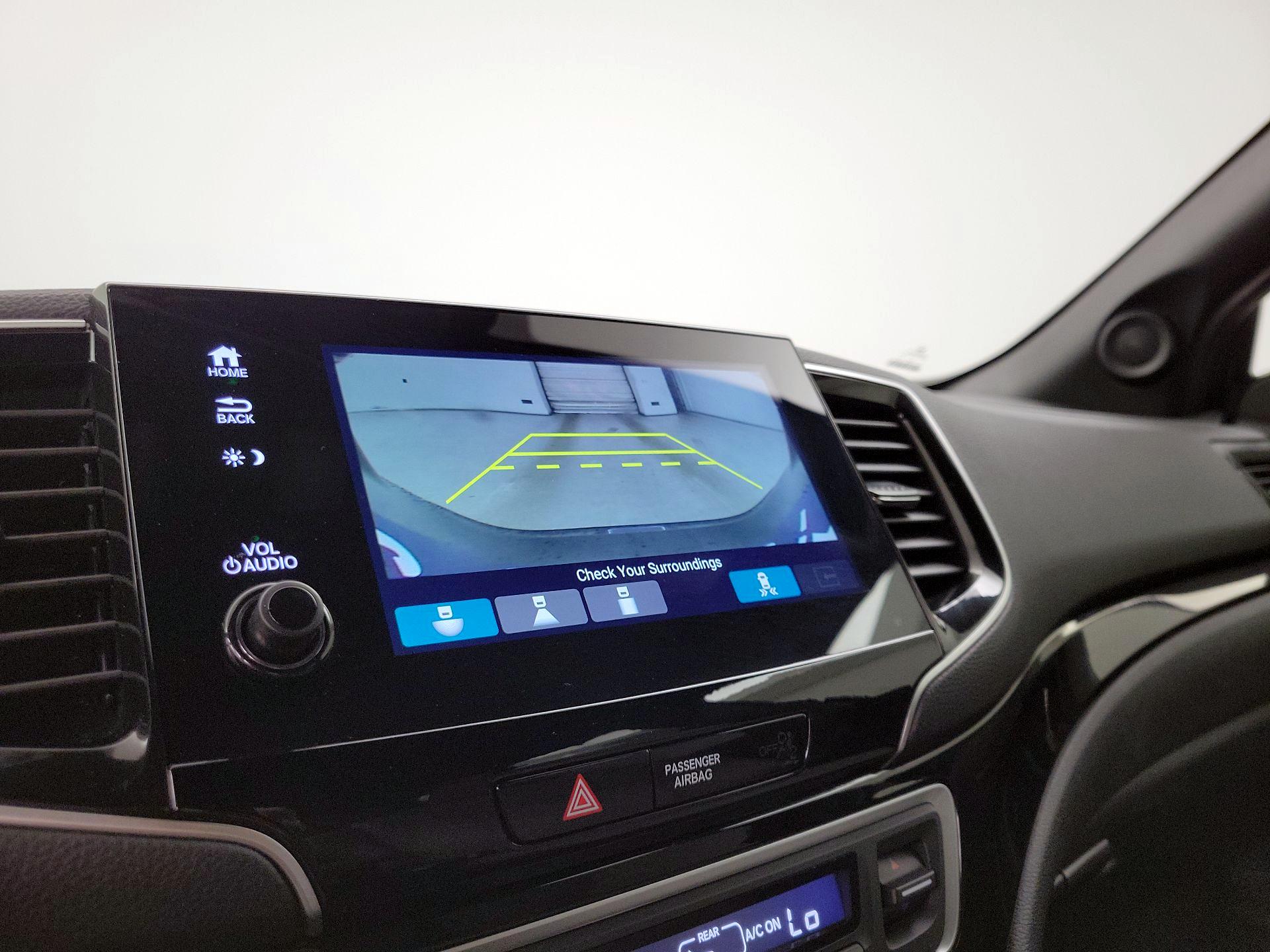 Thumbnail: 2019 Honda Passport - 15