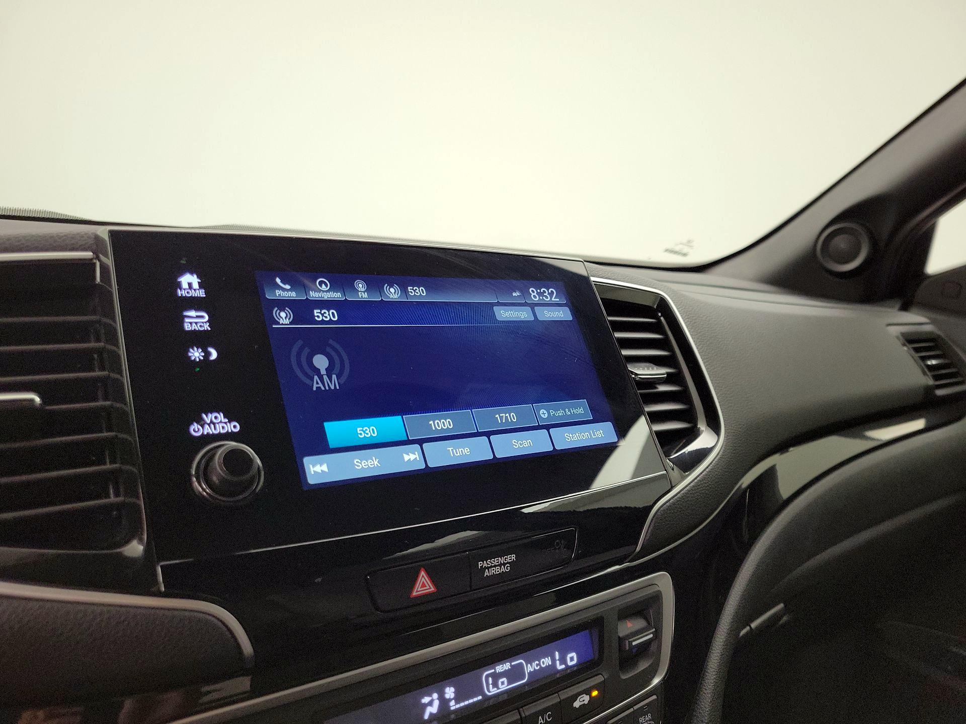 Thumbnail: 2019 Honda Passport - 16