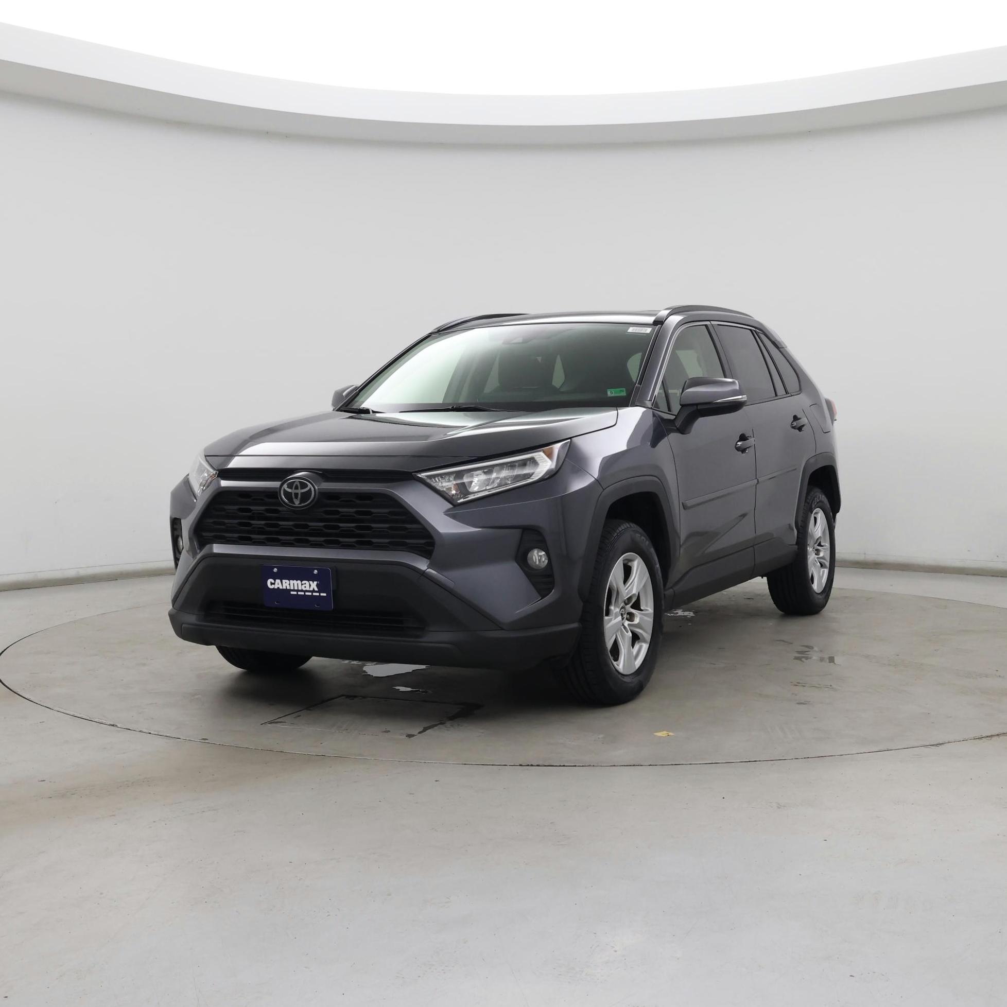 Thumbnail: 2019 Toyota RAV4 - 4