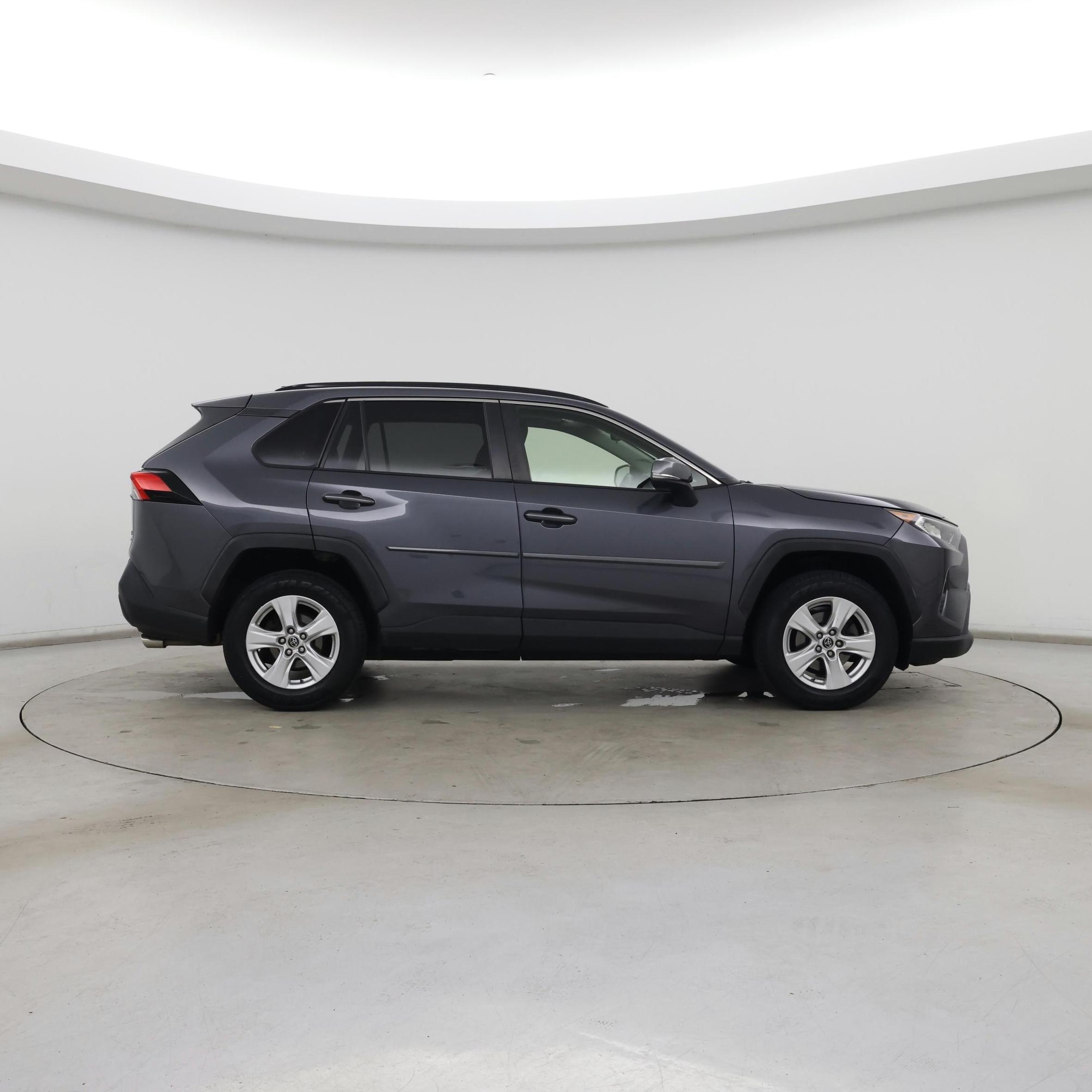 Thumbnail: 2019 Toyota RAV4 - 7