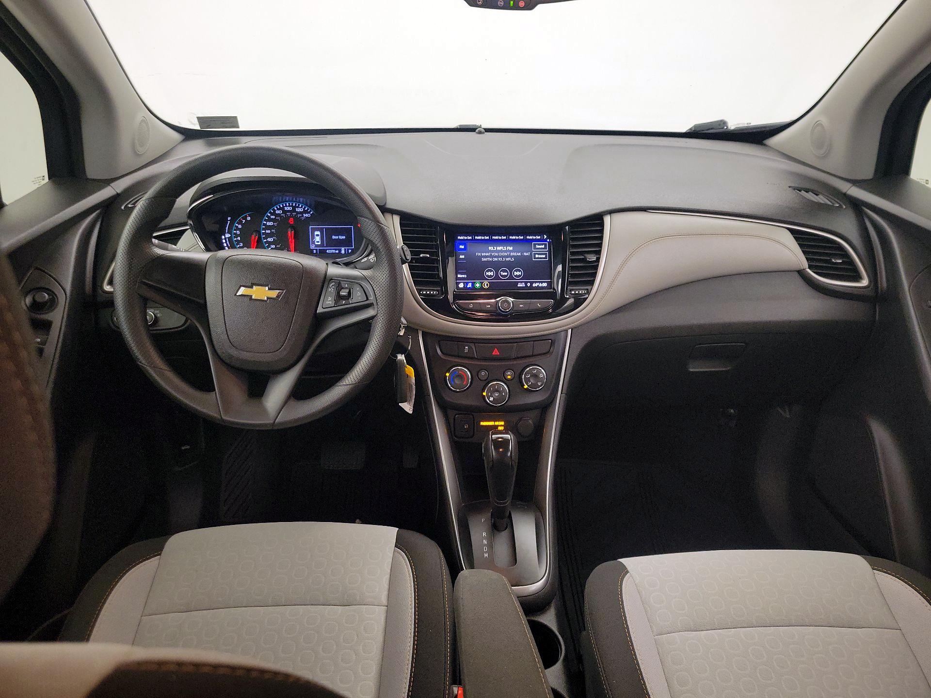 Thumbnail: 2020 Chevrolet Trax - 9