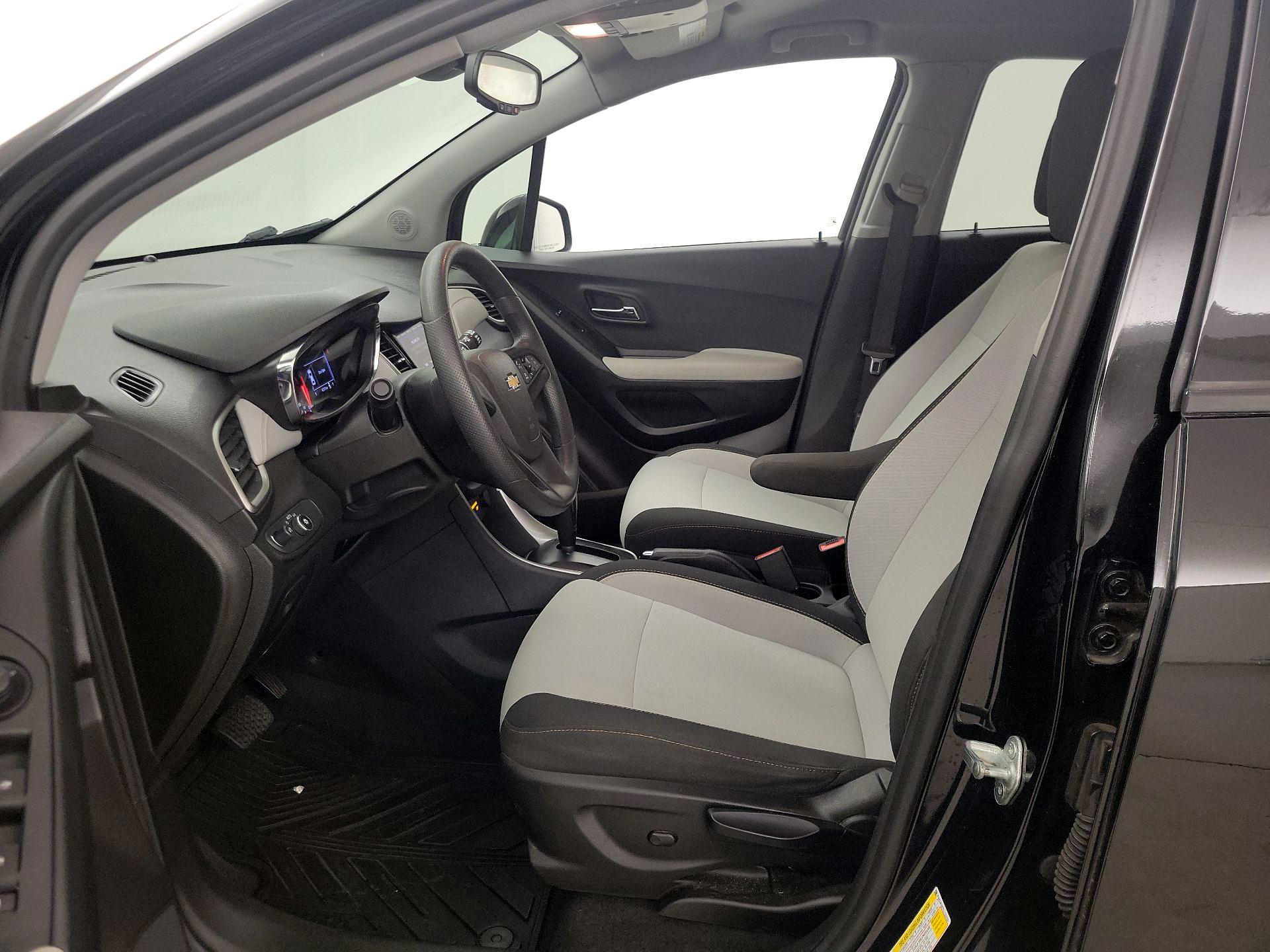 Thumbnail: 2020 Chevrolet Trax - 11