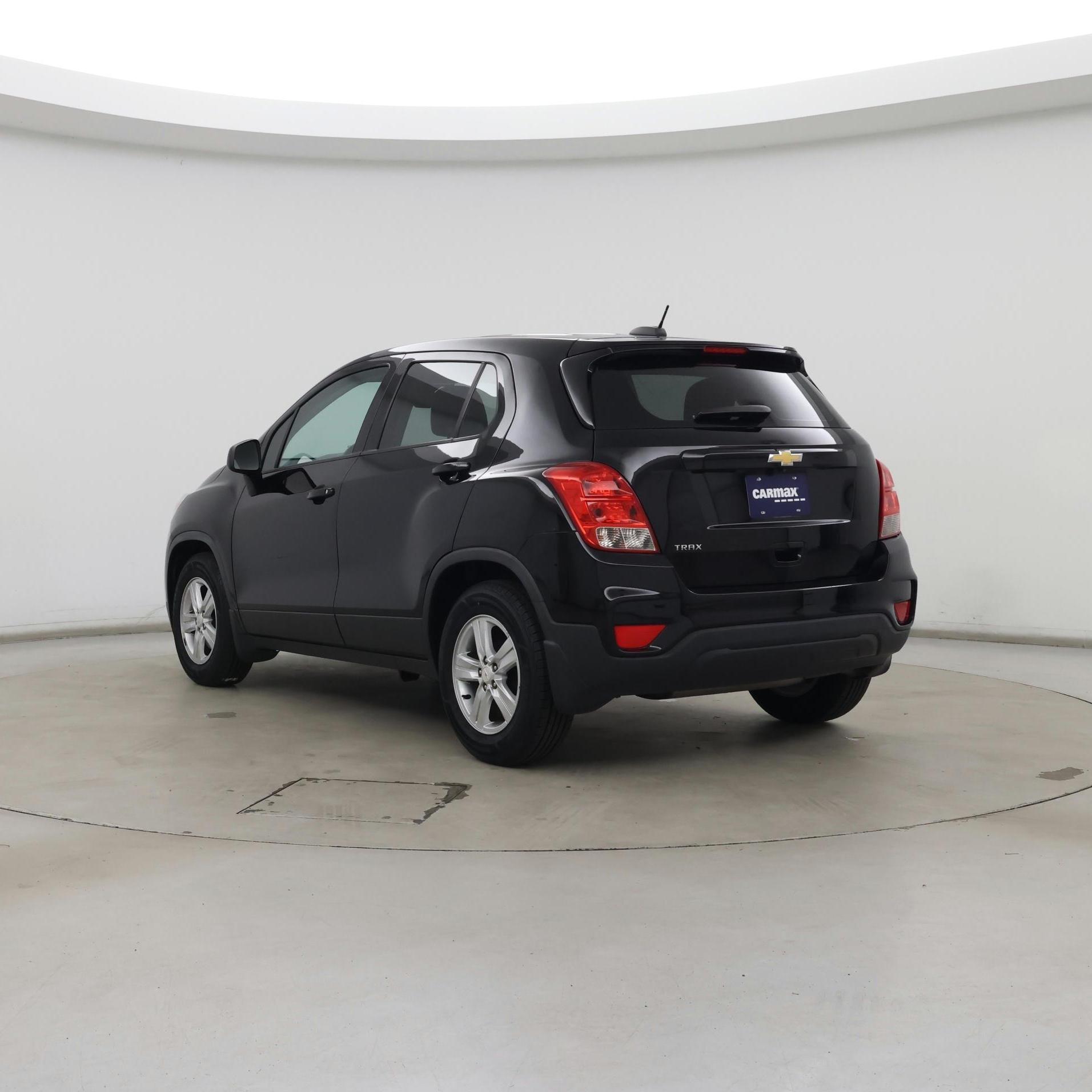 Thumbnail: 2020 Chevrolet Trax - 2
