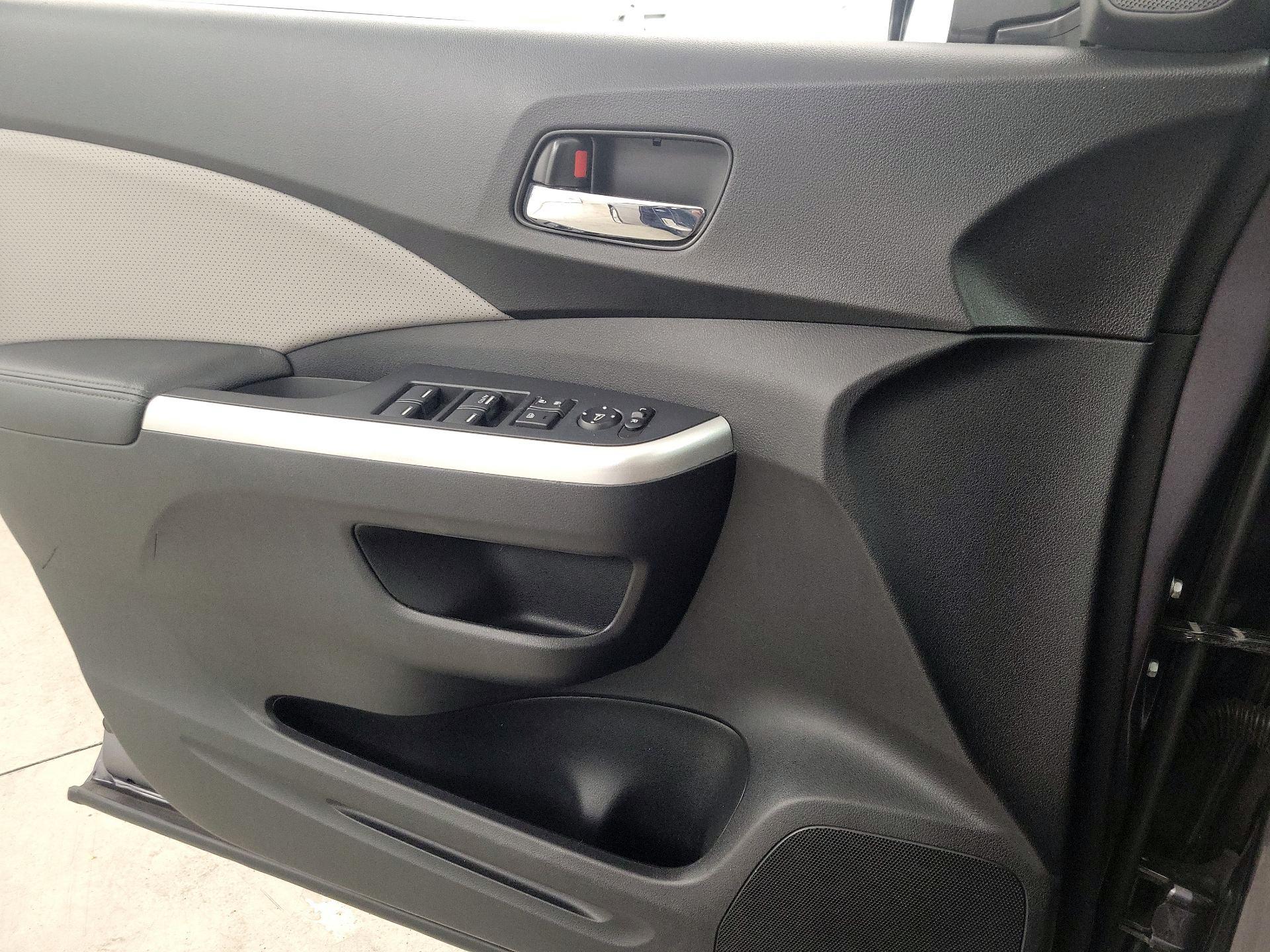 Thumbnail: 2015 Honda CR-V - 12