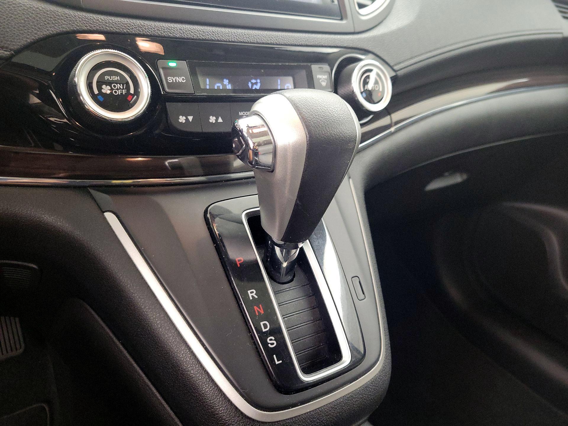 Thumbnail: 2015 Honda CR-V - 18