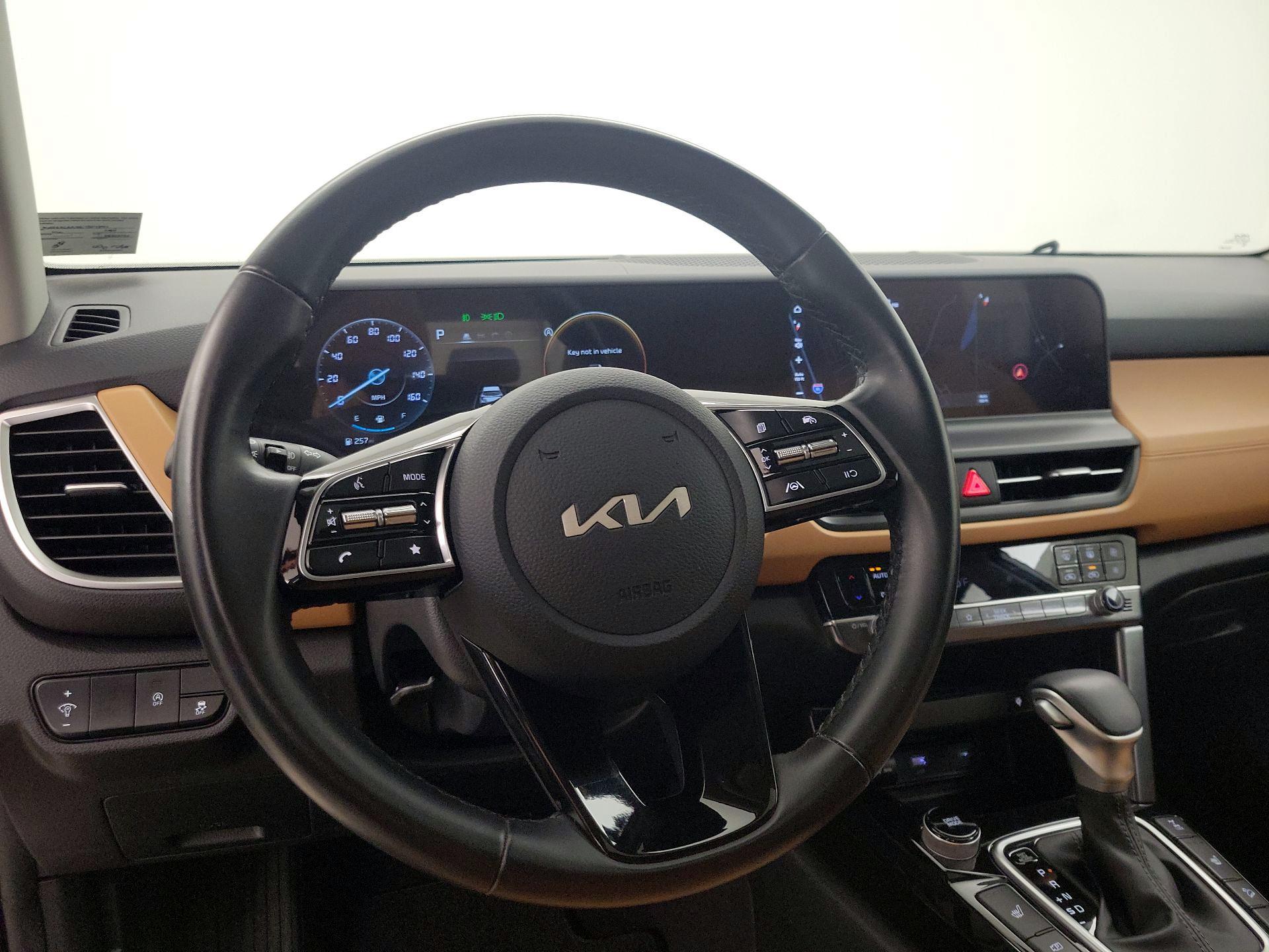 Thumbnail: 2024 Kia Seltos - 10