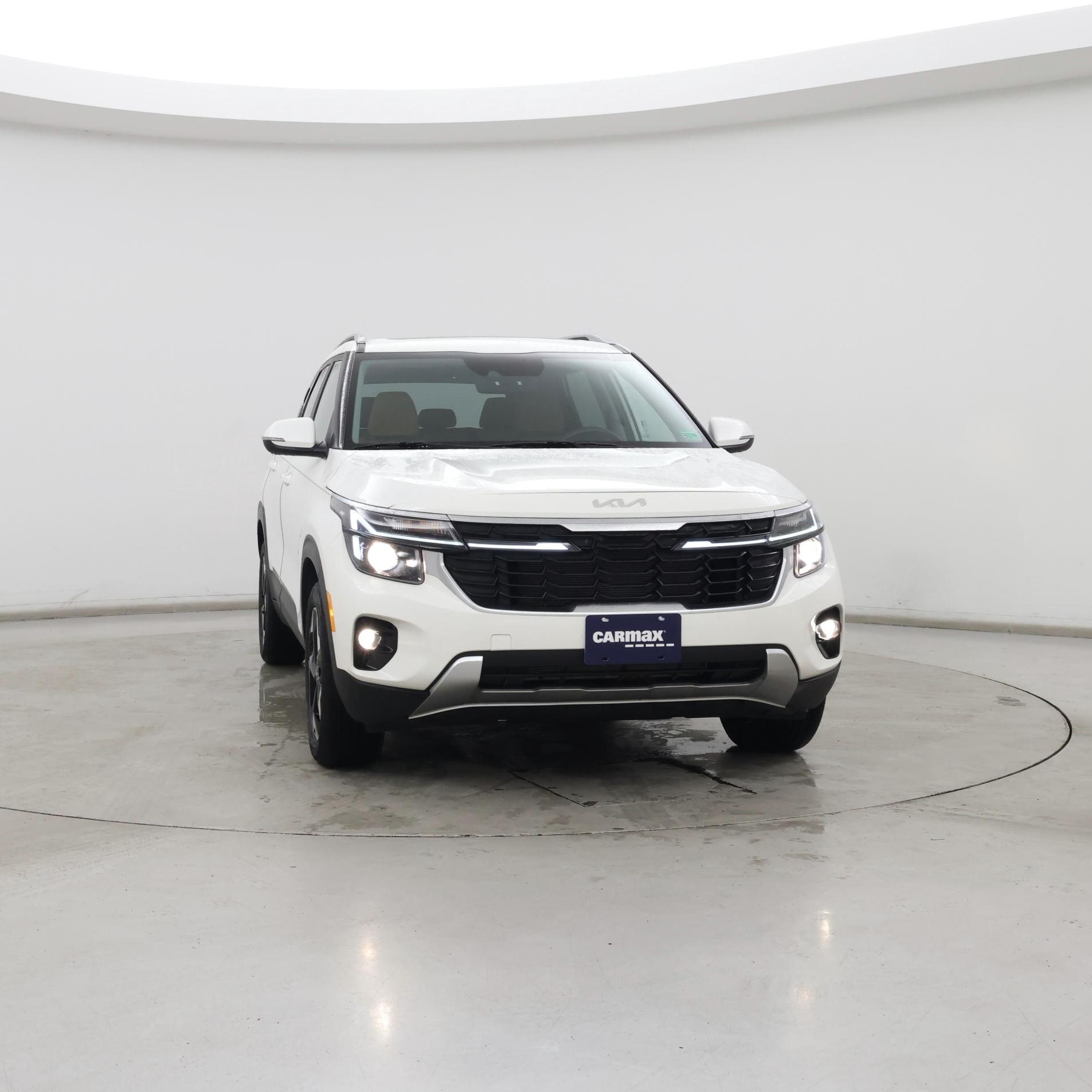 Thumbnail: 2024 Kia Seltos - 5