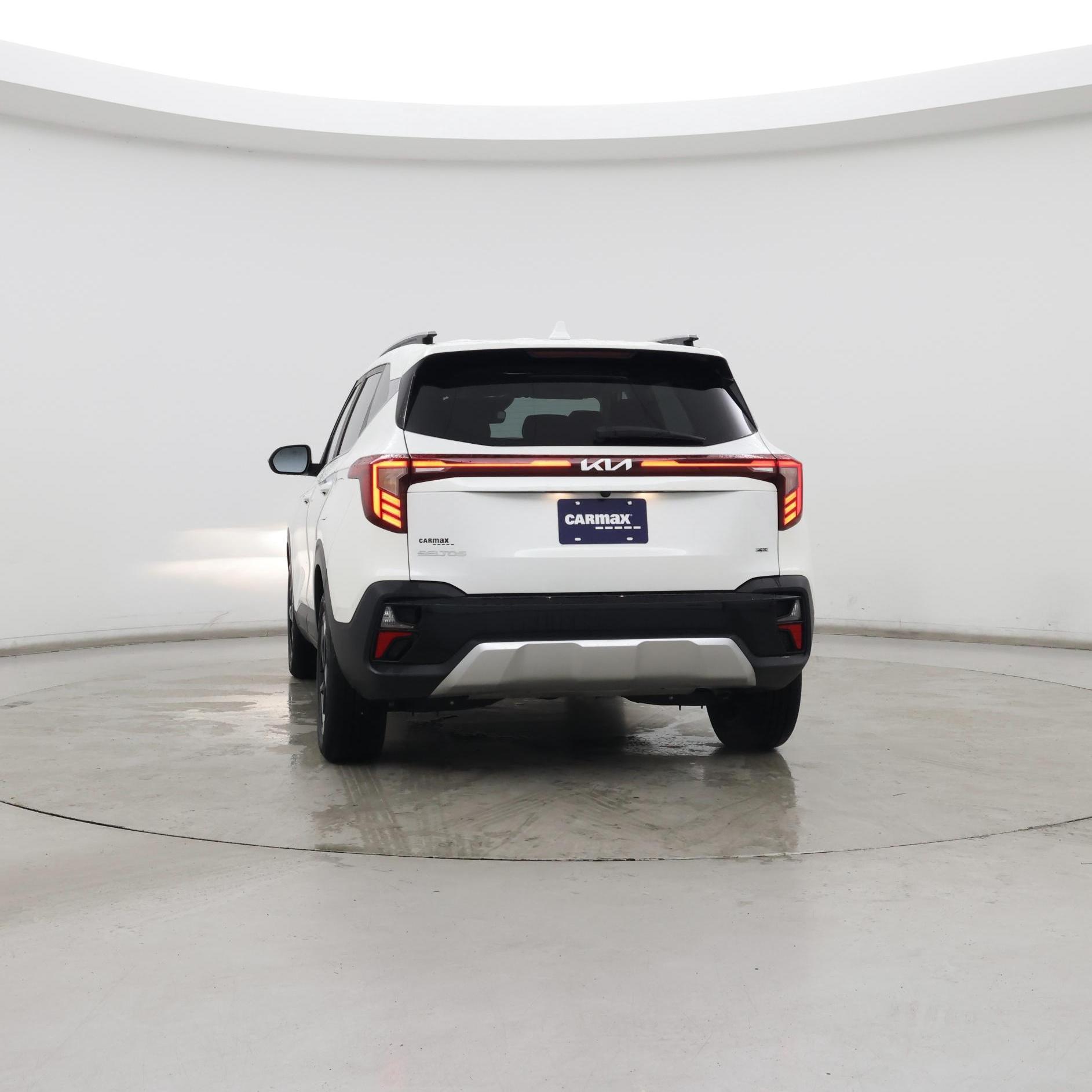 Thumbnail: 2024 Kia Seltos - 6