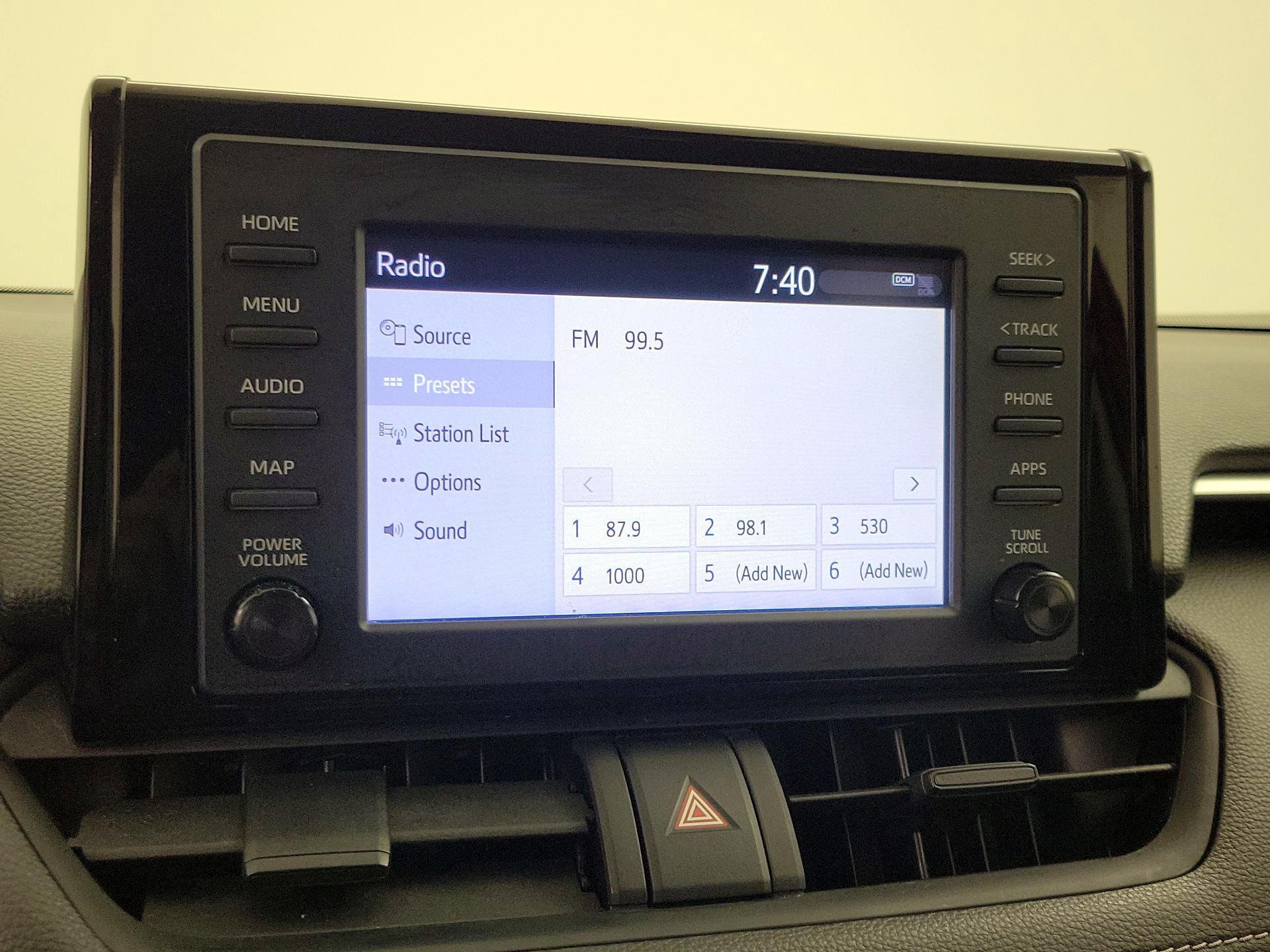 Thumbnail: 2019 Toyota RAV4 - 15