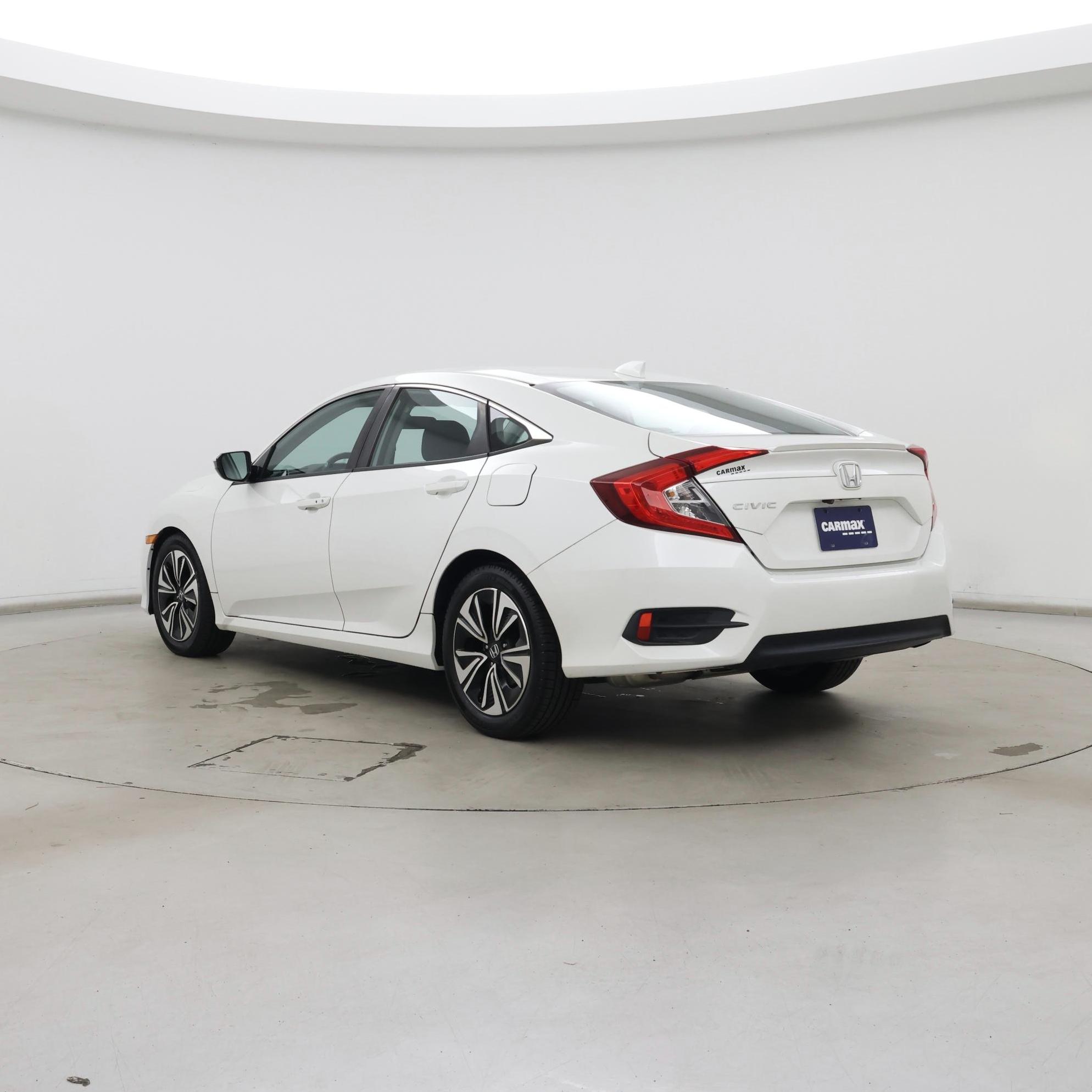 Thumbnail: 2017 Honda Civic - 2