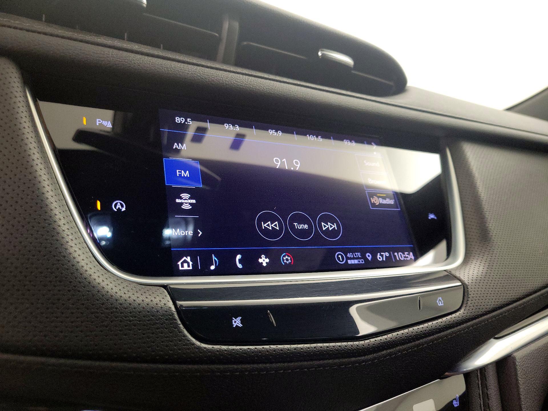 Thumbnail: 2023 Cadillac XT6 - 15