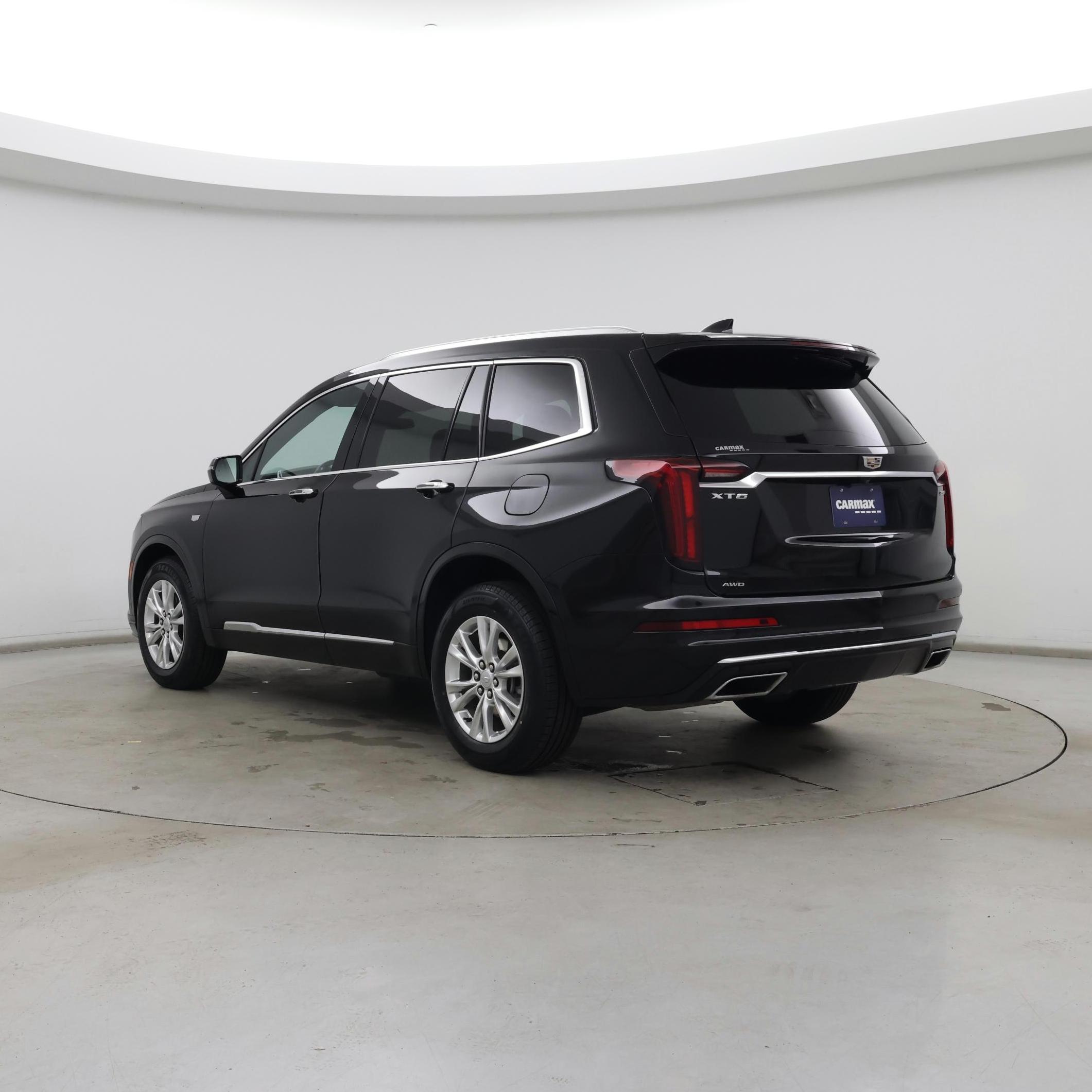 Thumbnail: 2023 Cadillac XT6 - 2
