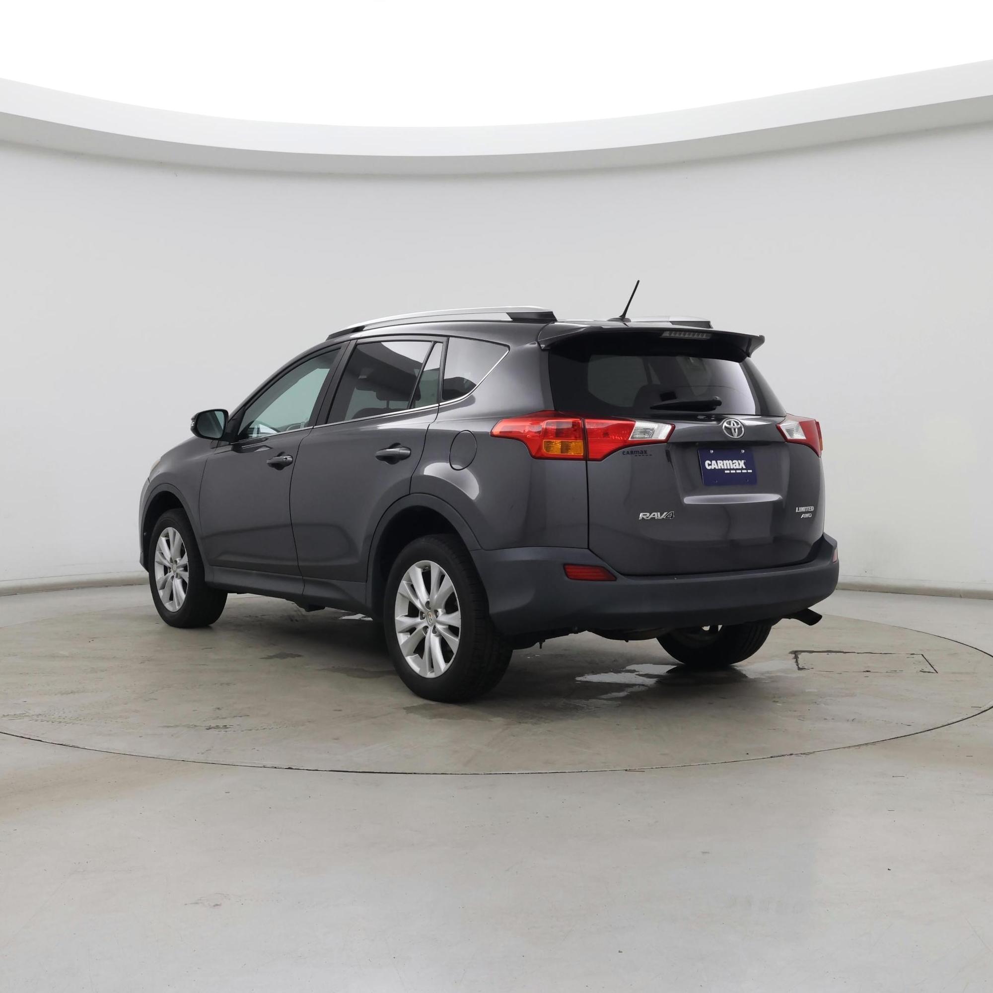 Thumbnail: 2014 Toyota RAV4 - 2
