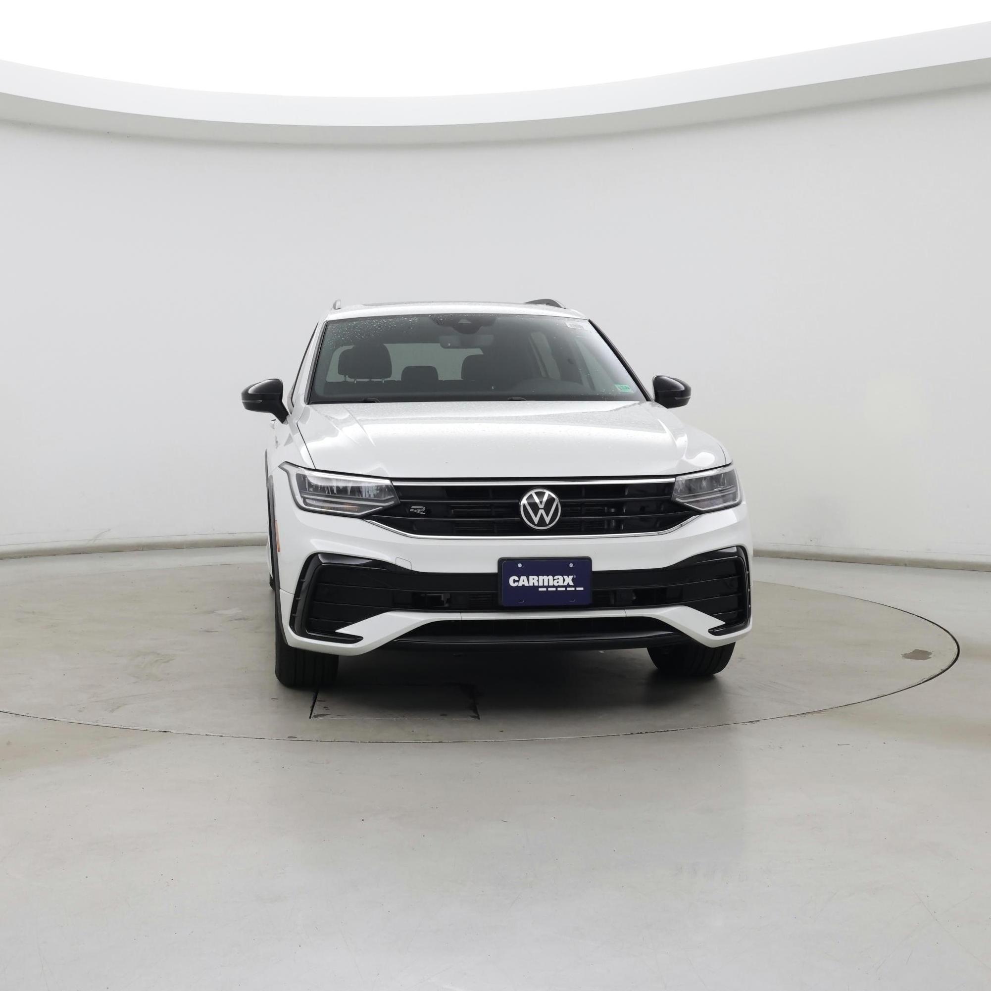 Thumbnail: 2022 Volkswagen Tiguan - 5